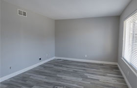 Real estate listing preview #10