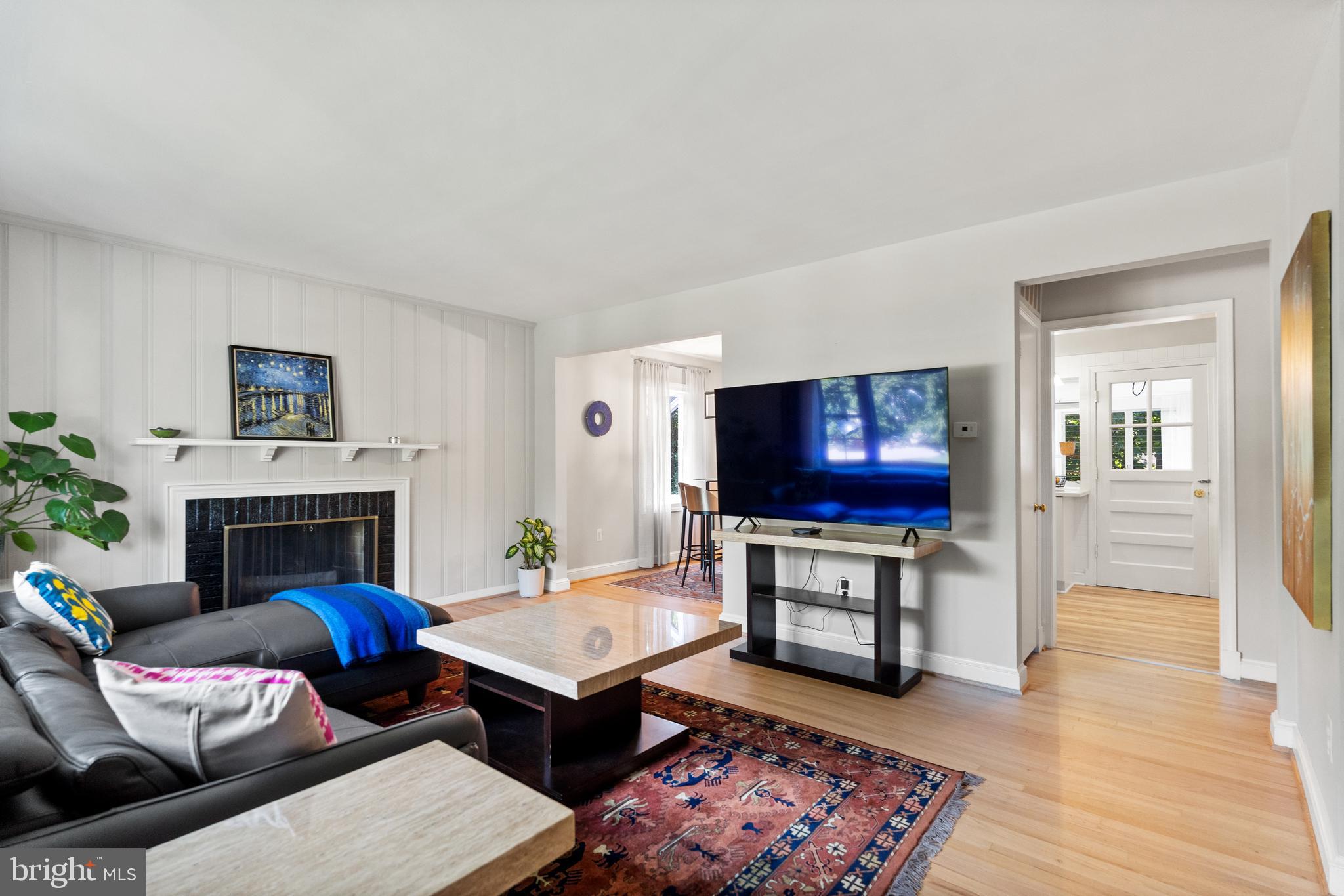 Real estate listing preview #4