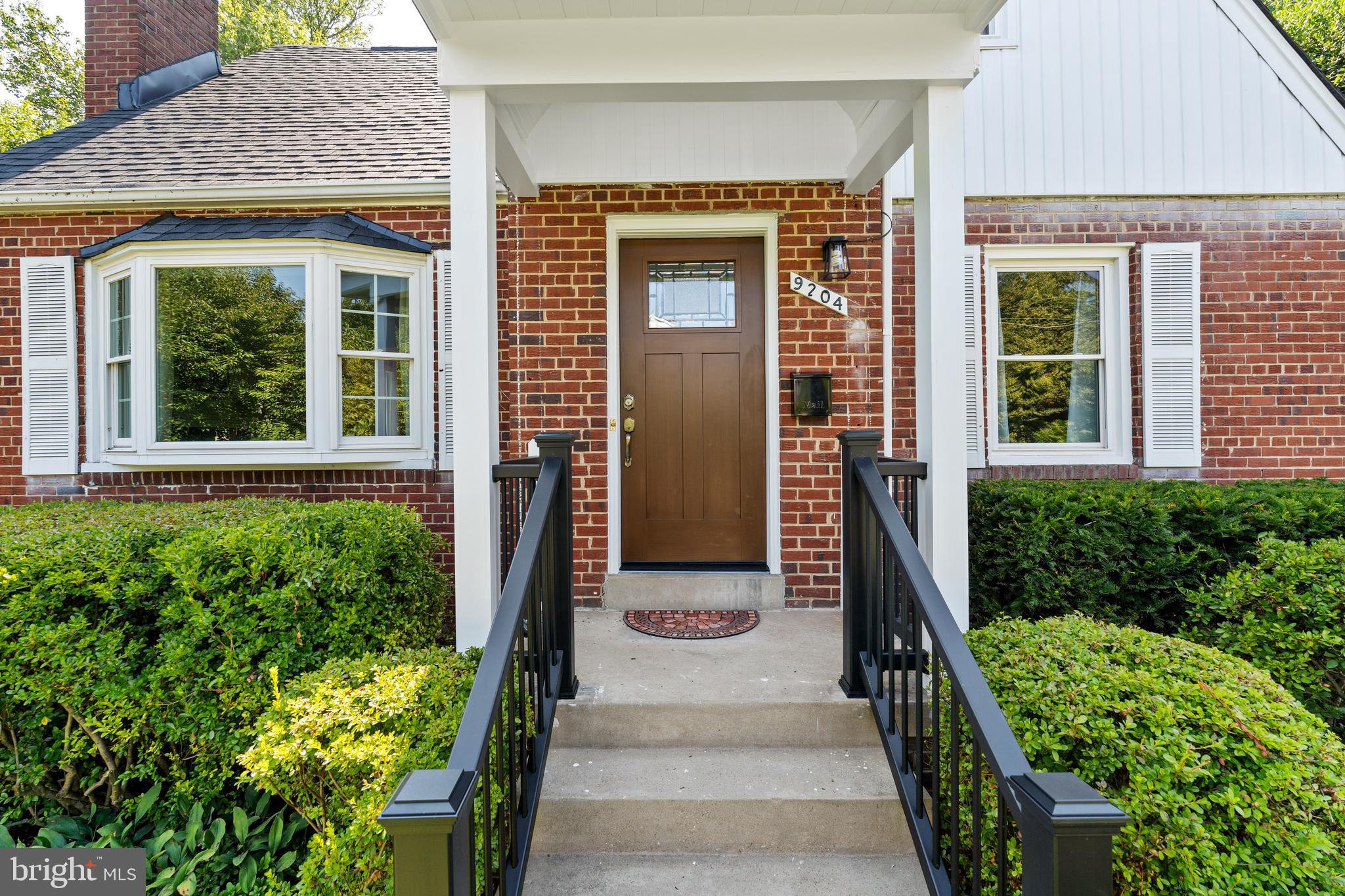 Real estate listing preview #32