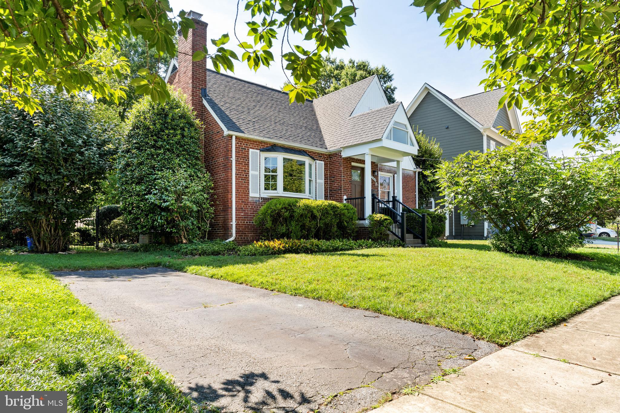 Real estate listing preview #34