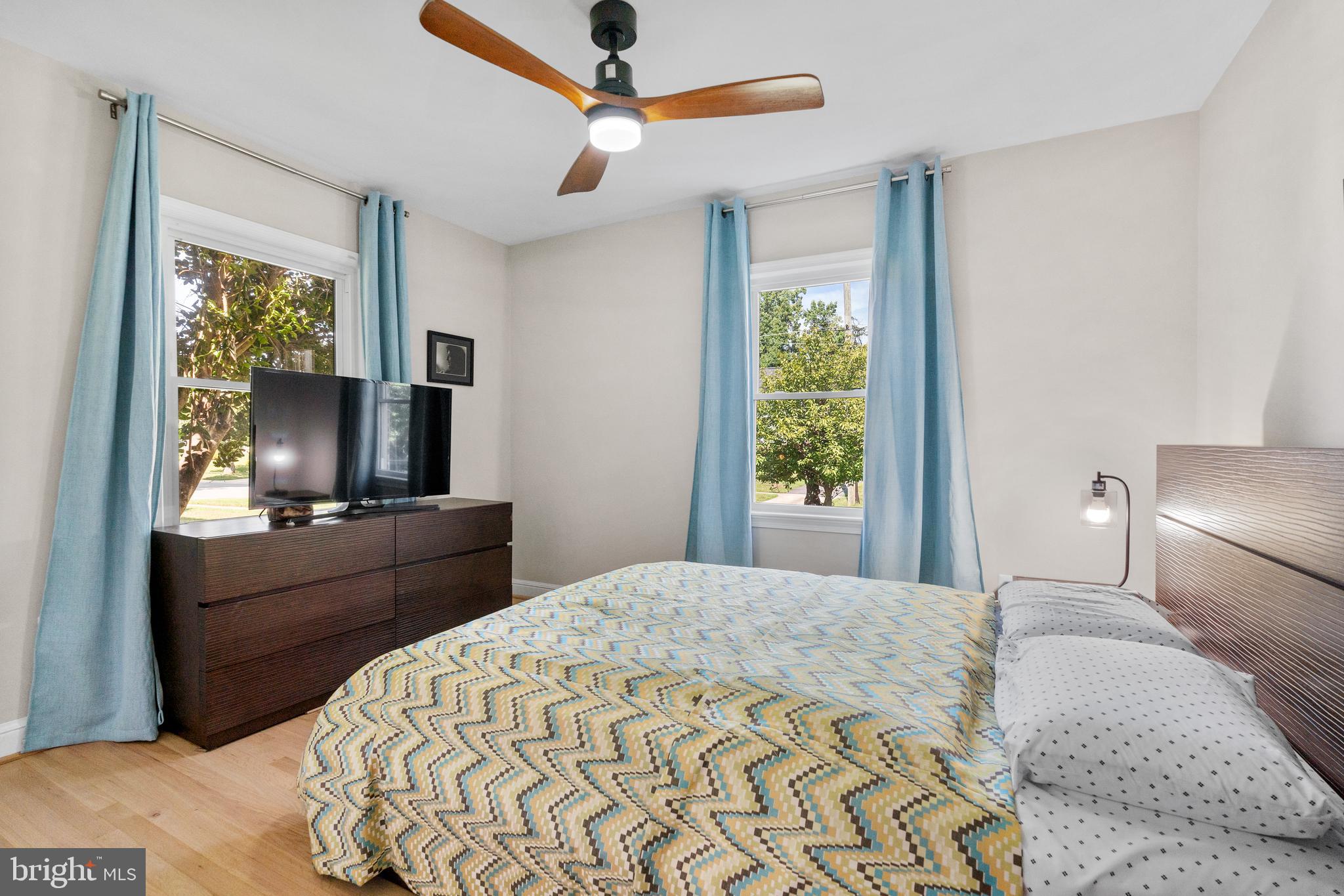 Real estate listing preview #15