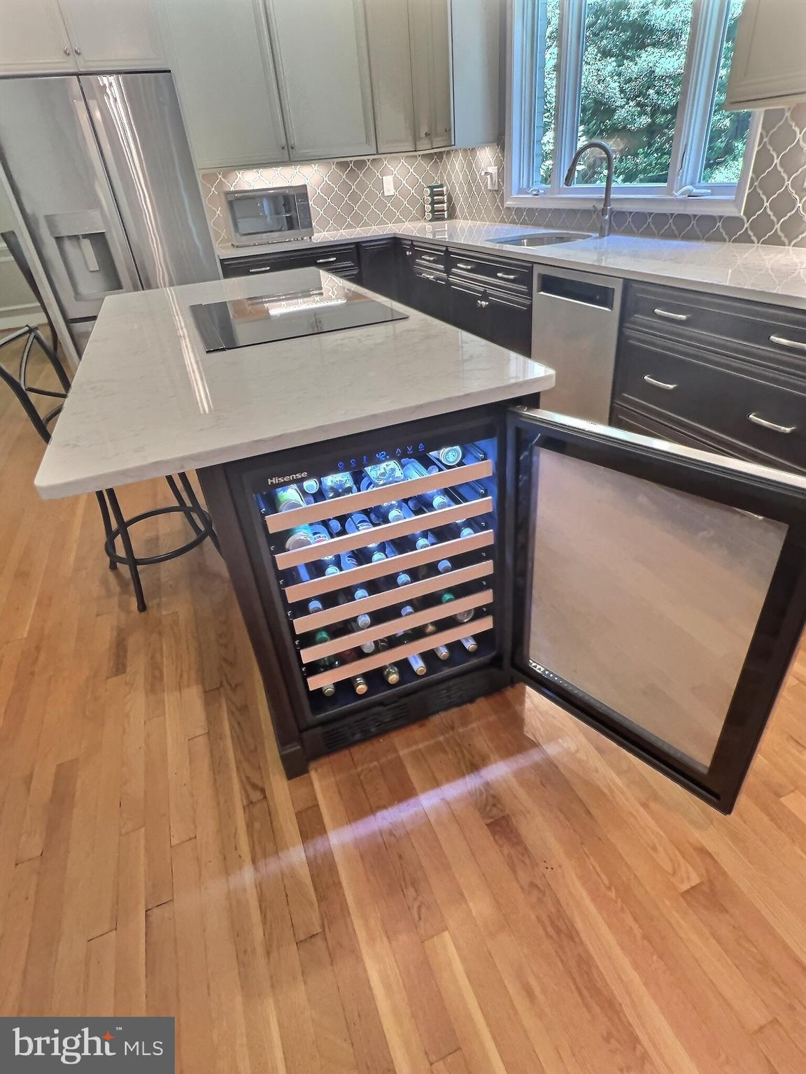 Real estate listing preview #15