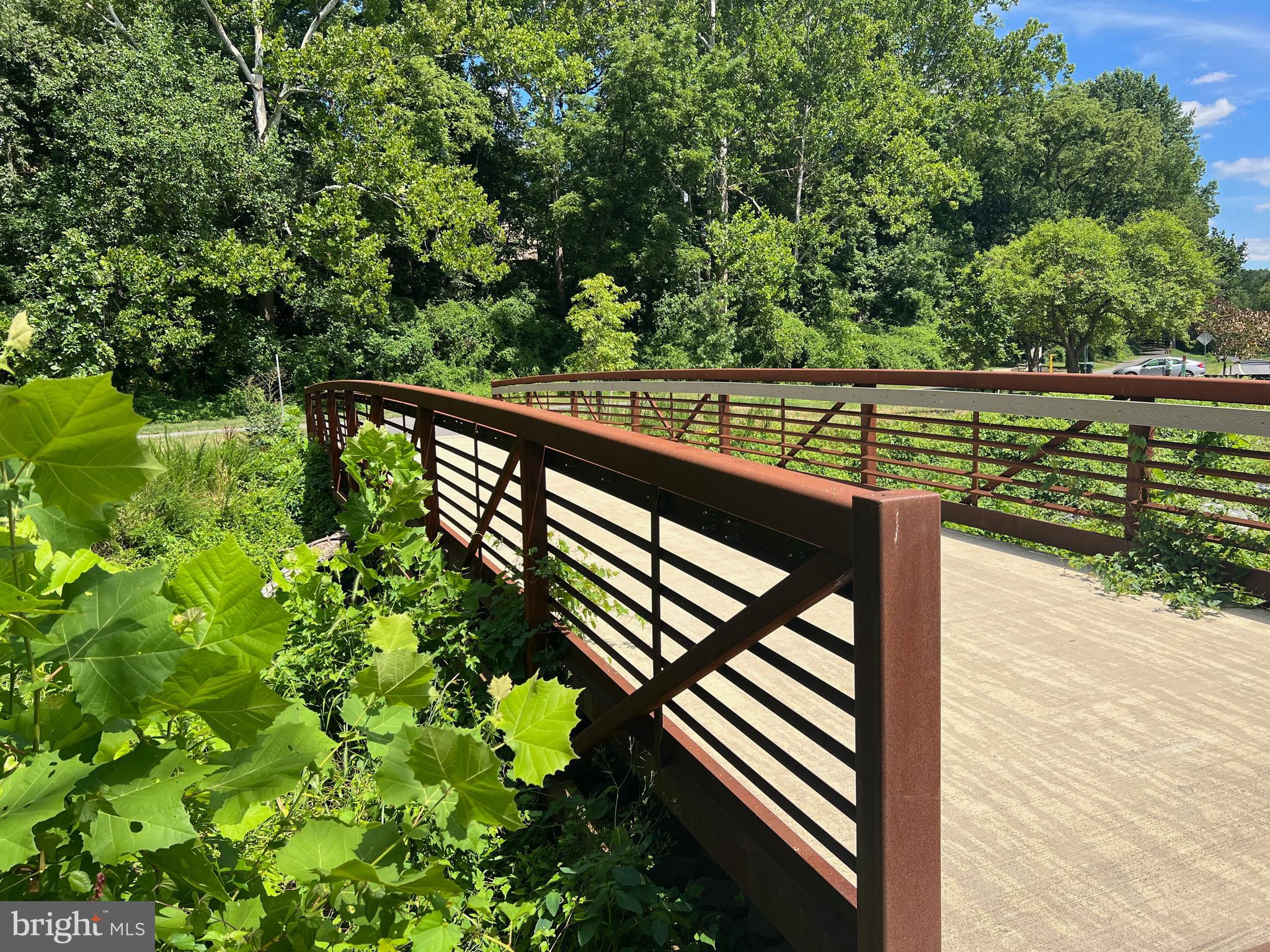 Real estate listing preview #48