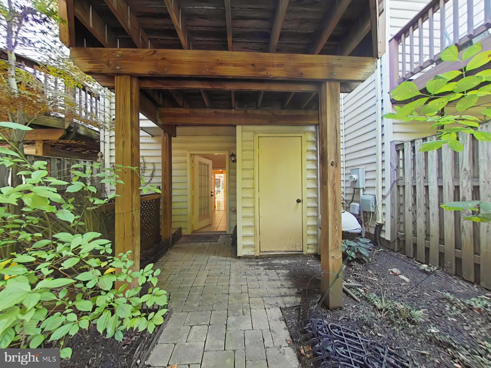 Real estate listing preview #3