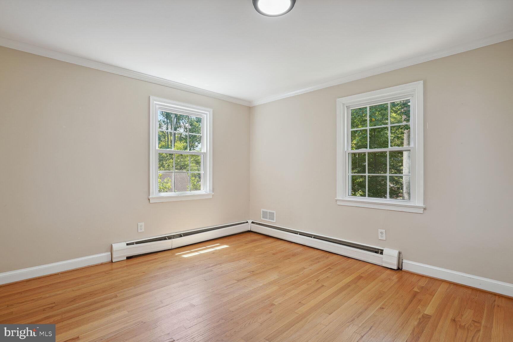 Real estate listing preview #33