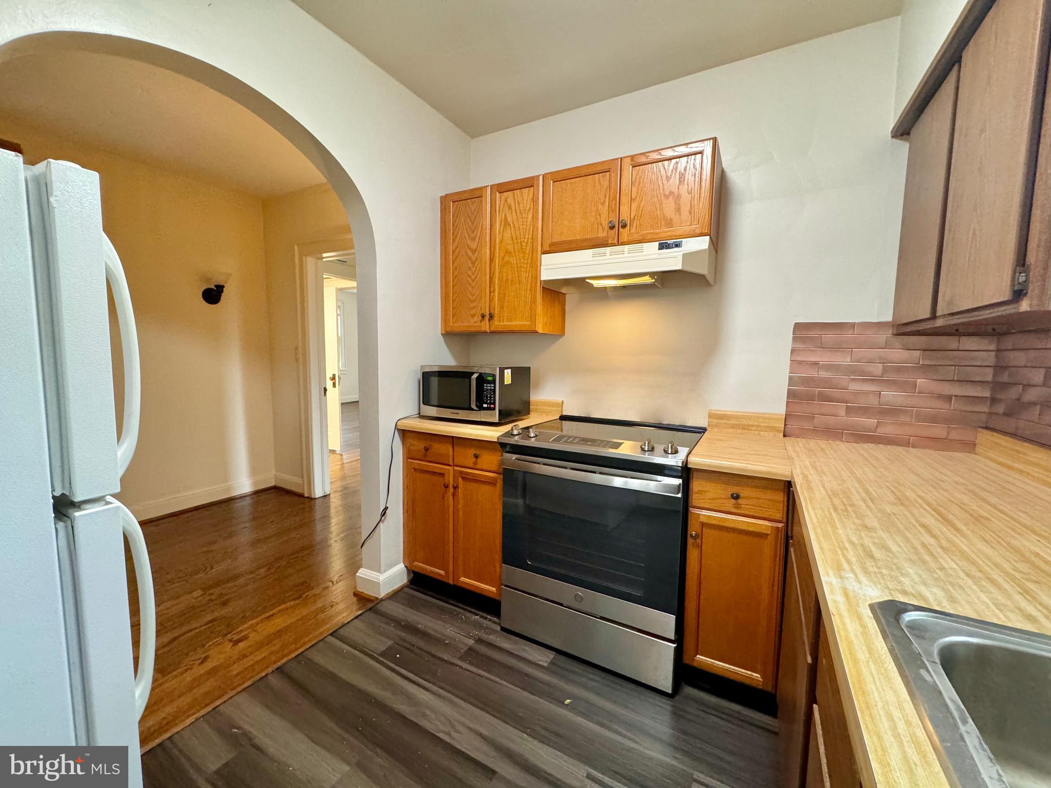 Real estate listing preview #19