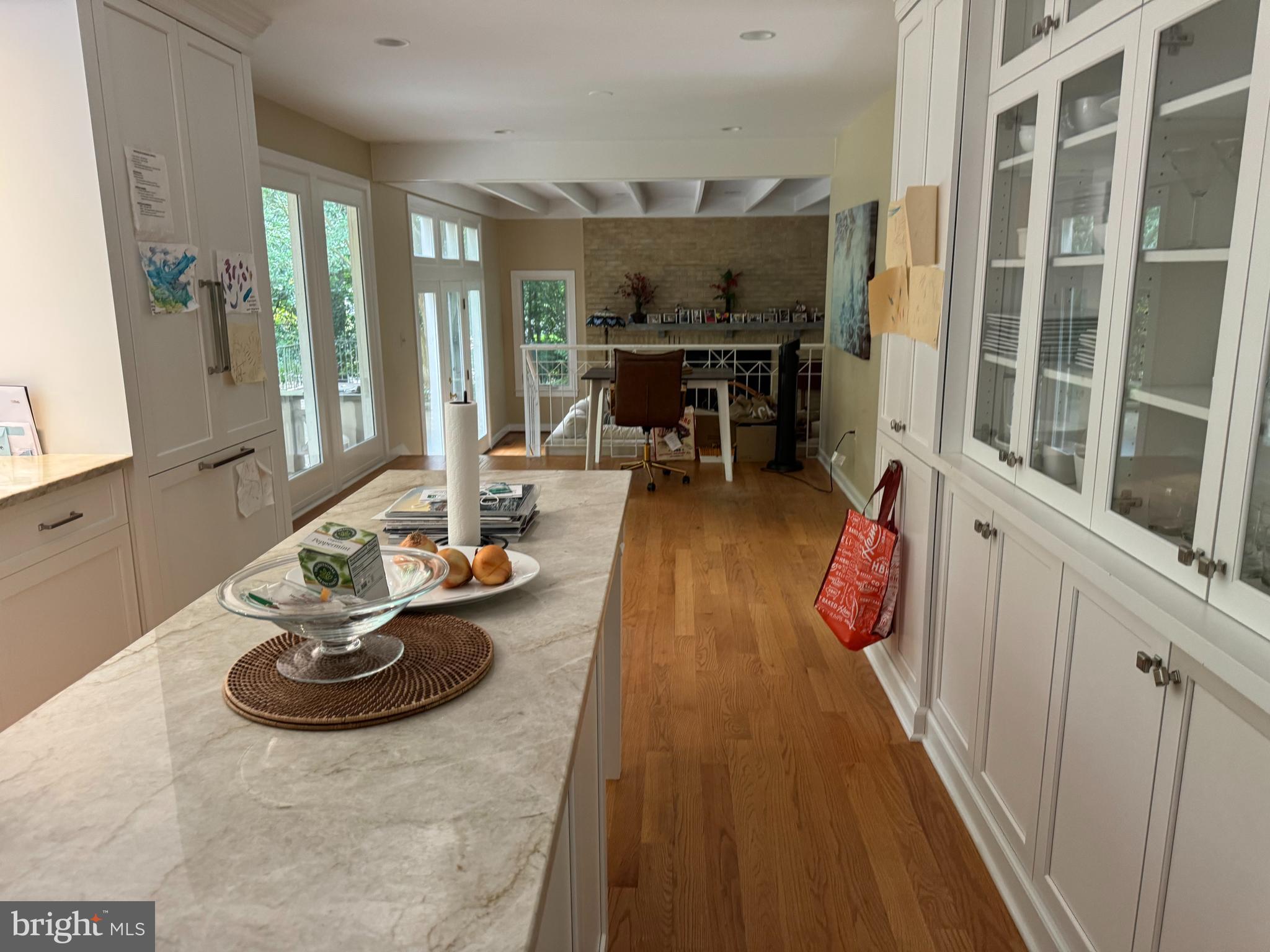 Real estate listing preview #10