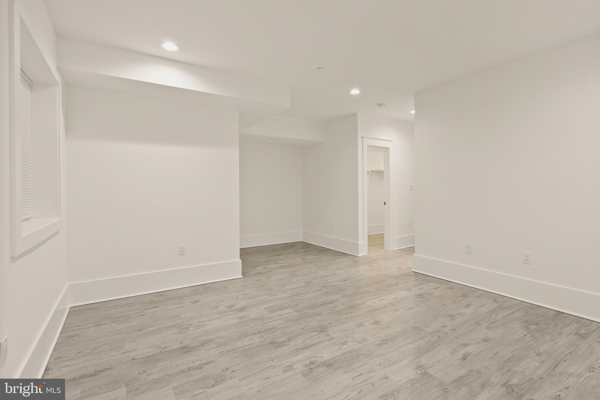 Real estate listing preview #53