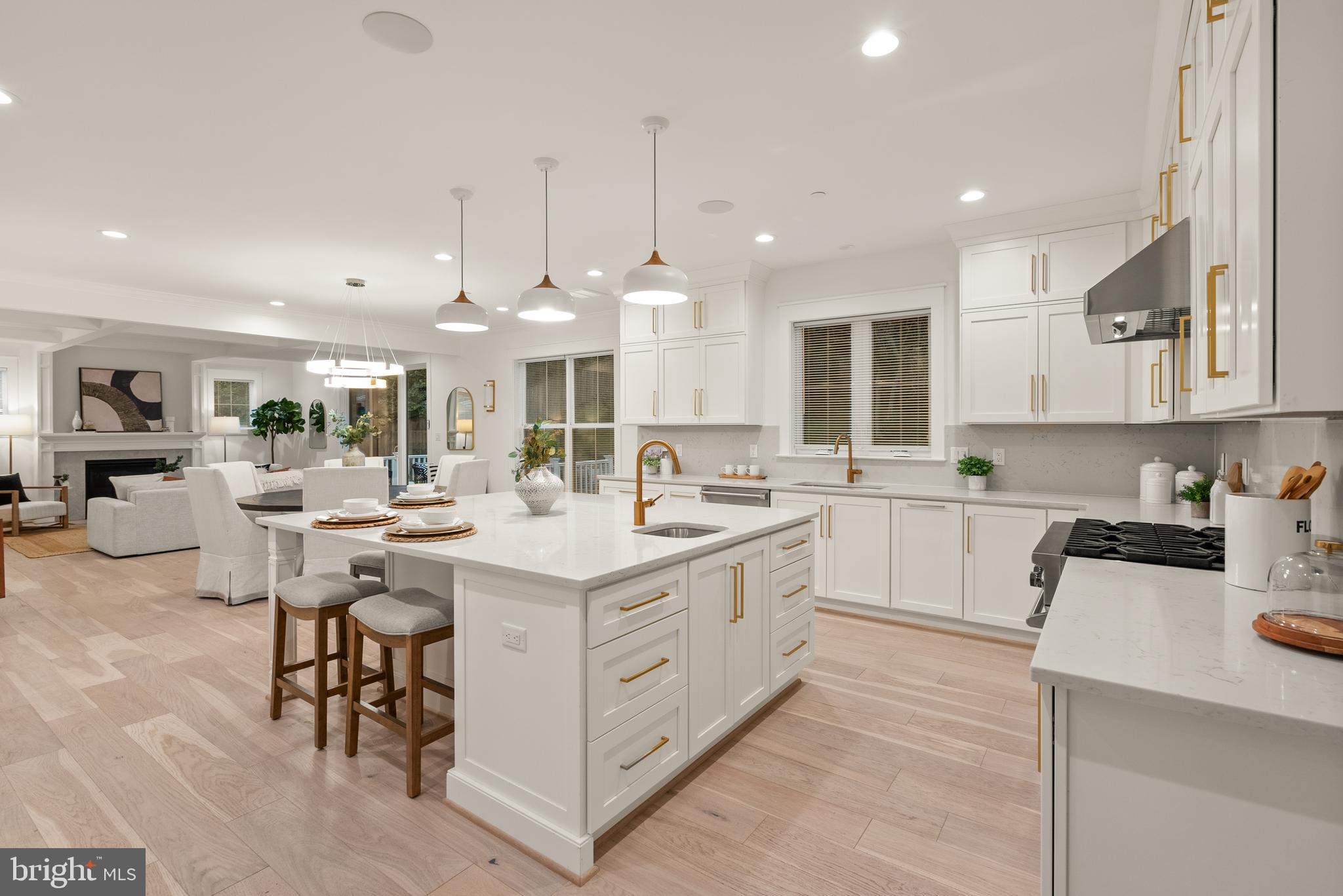 Real estate listing preview #20