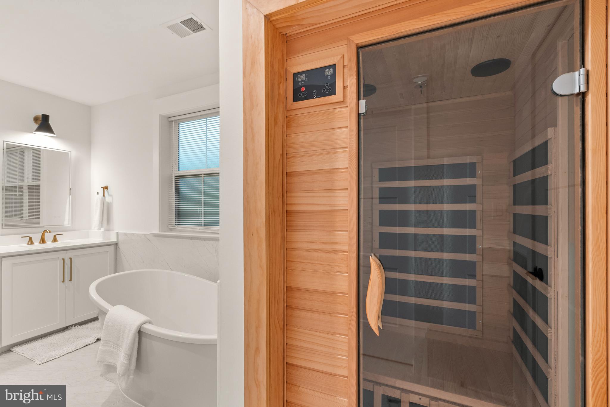 Real estate listing preview #44