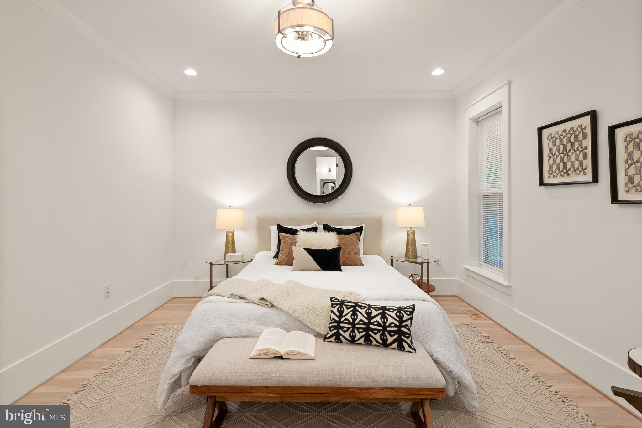 Real estate listing preview #26