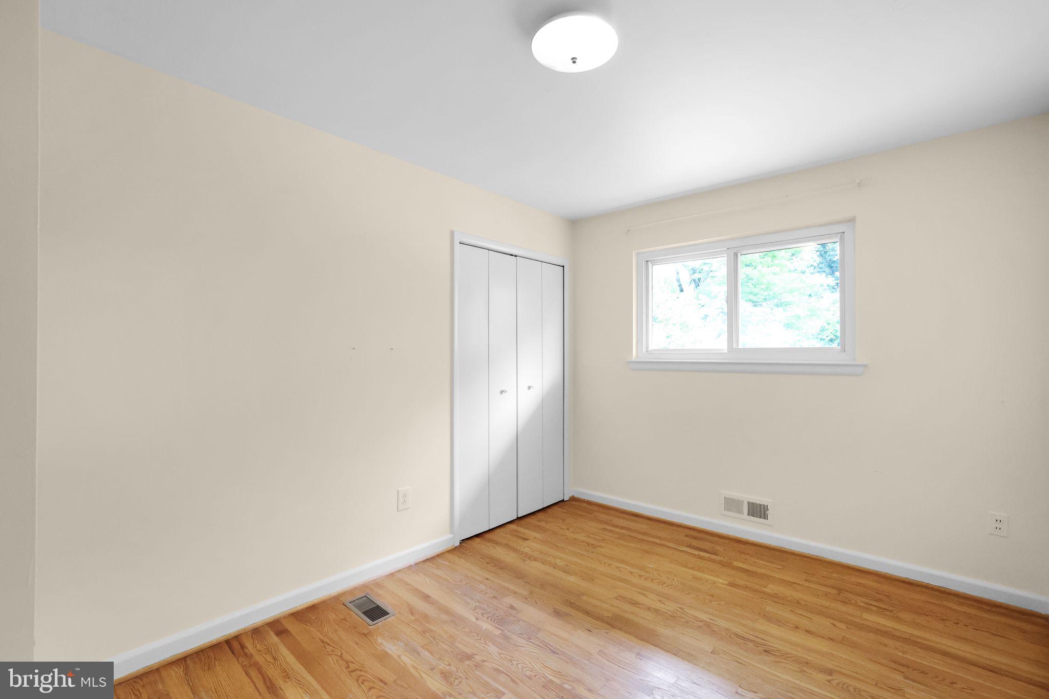 Real estate listing preview #37