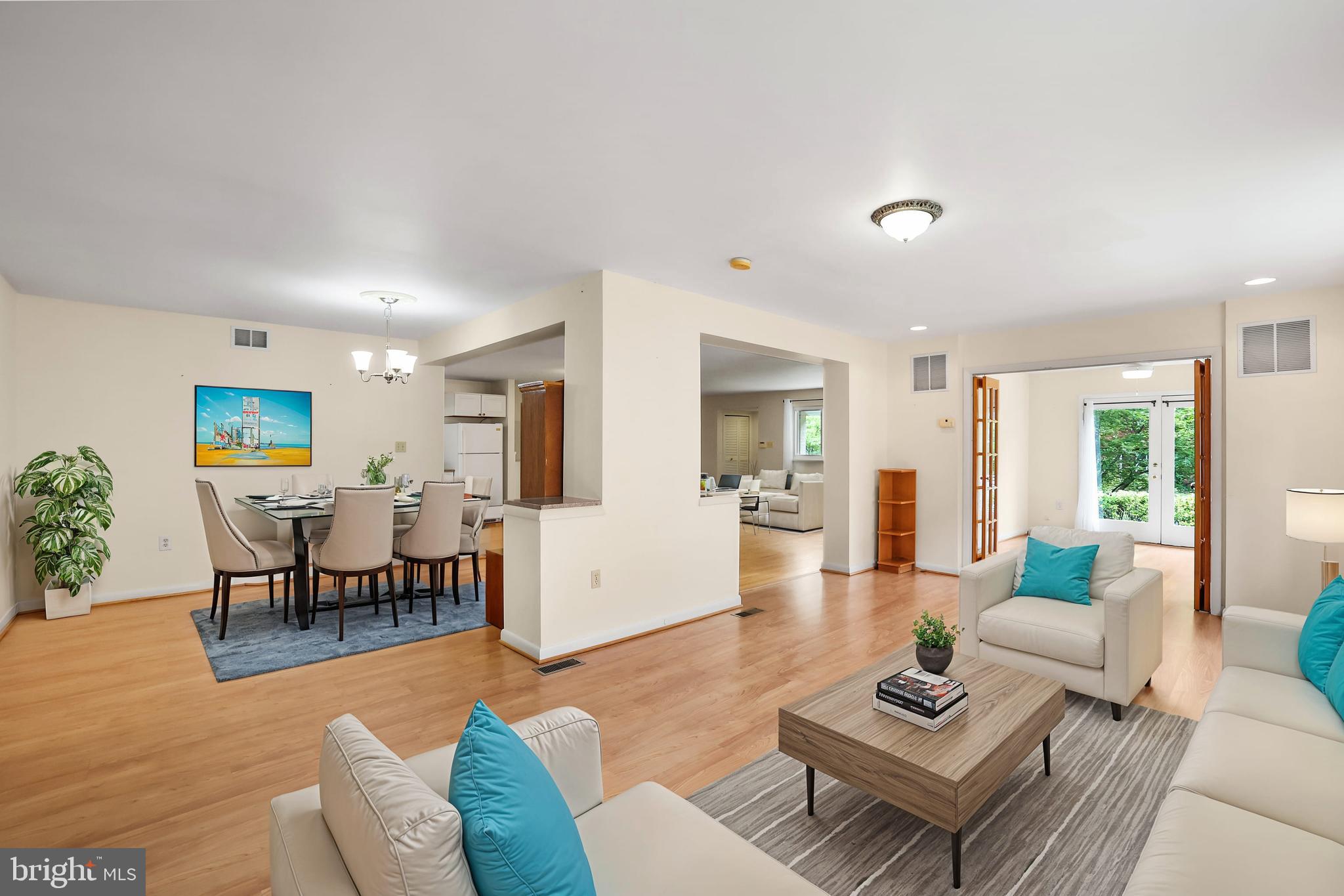 Real estate listing preview #10