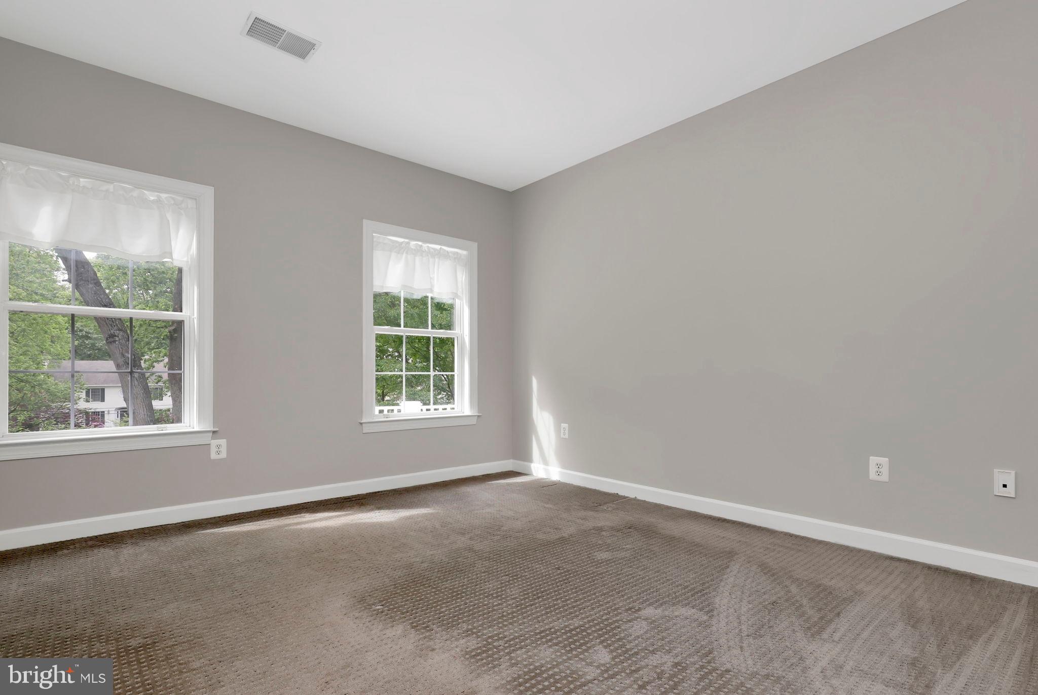 Real estate listing preview #54