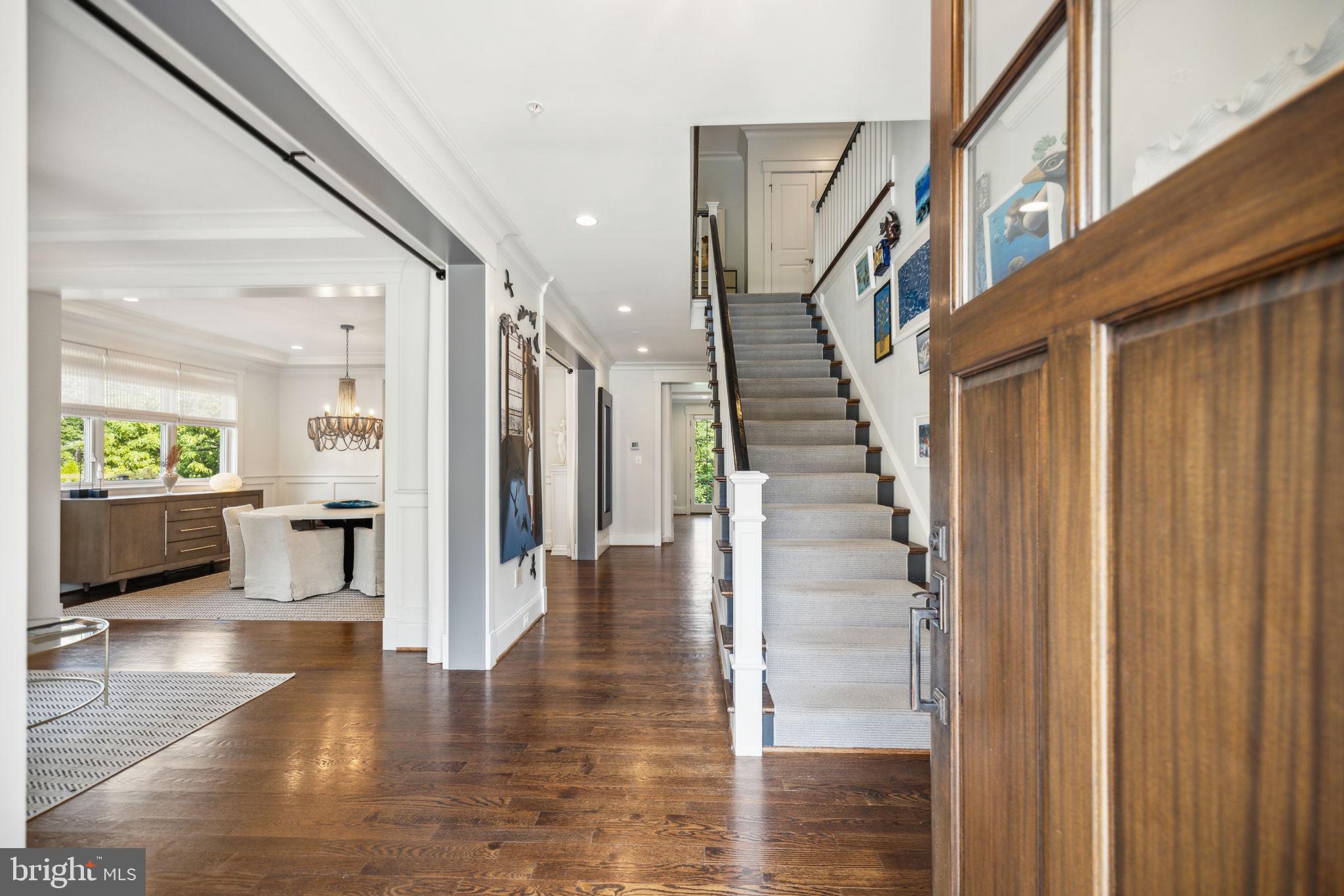 Real estate listing preview #4