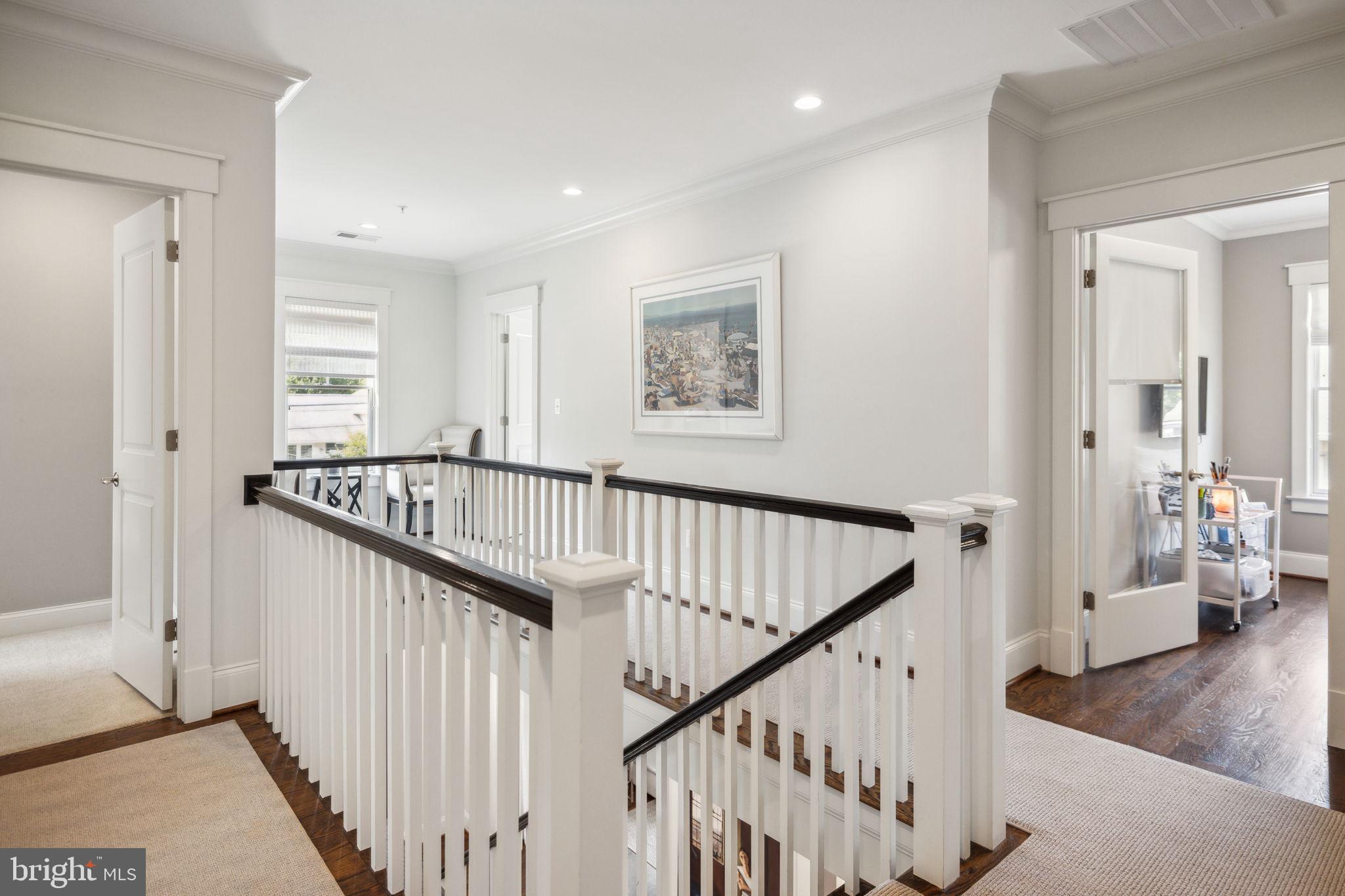 Real estate listing preview #17