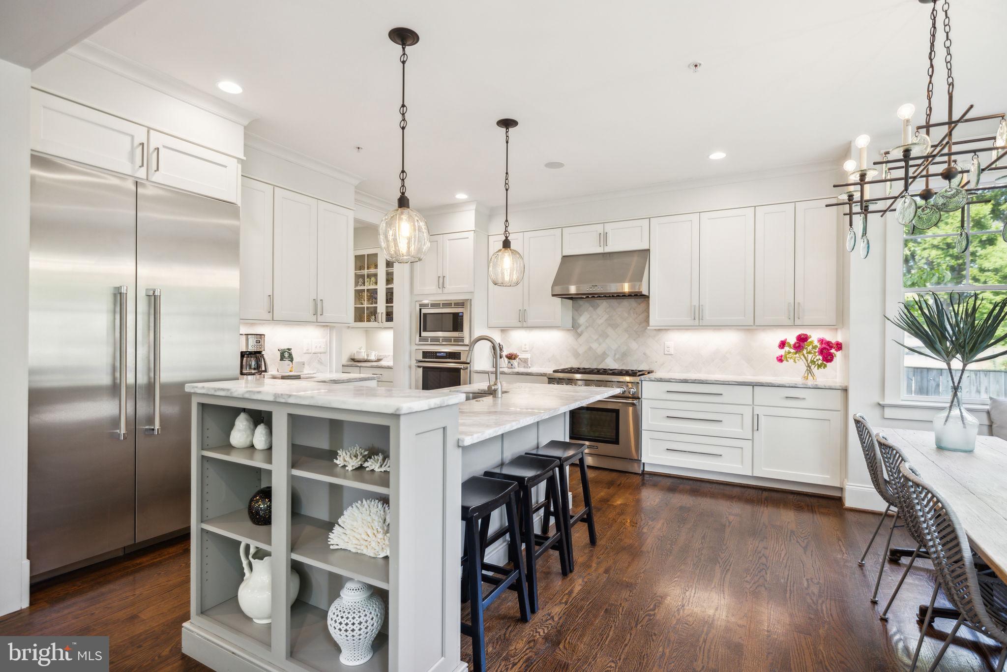 Real estate listing preview #10