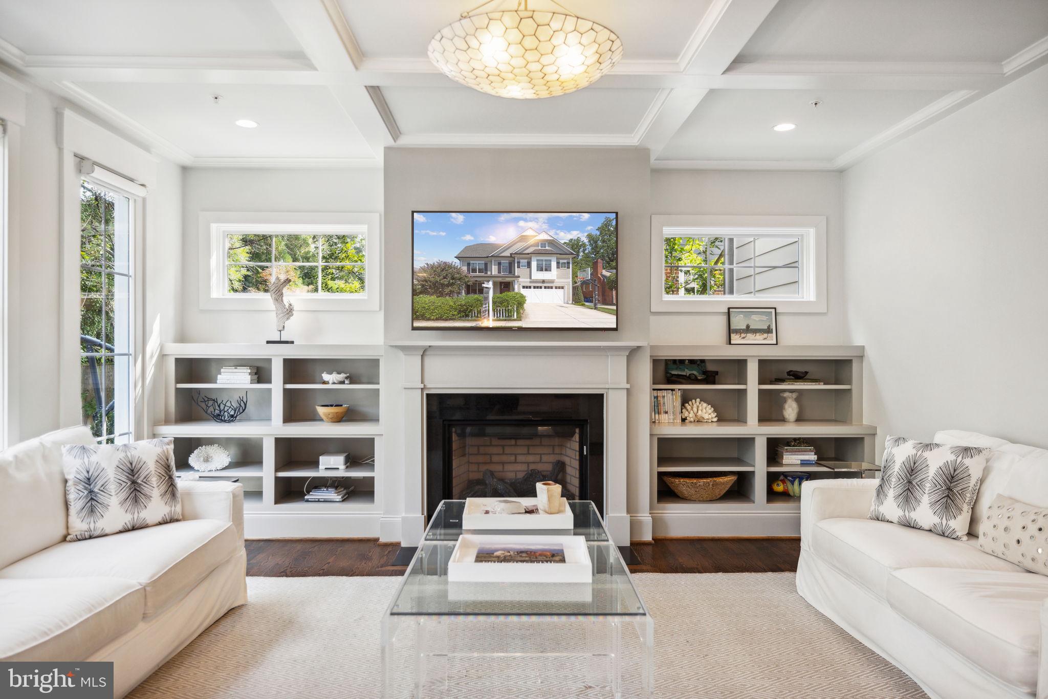 Real estate listing preview #13