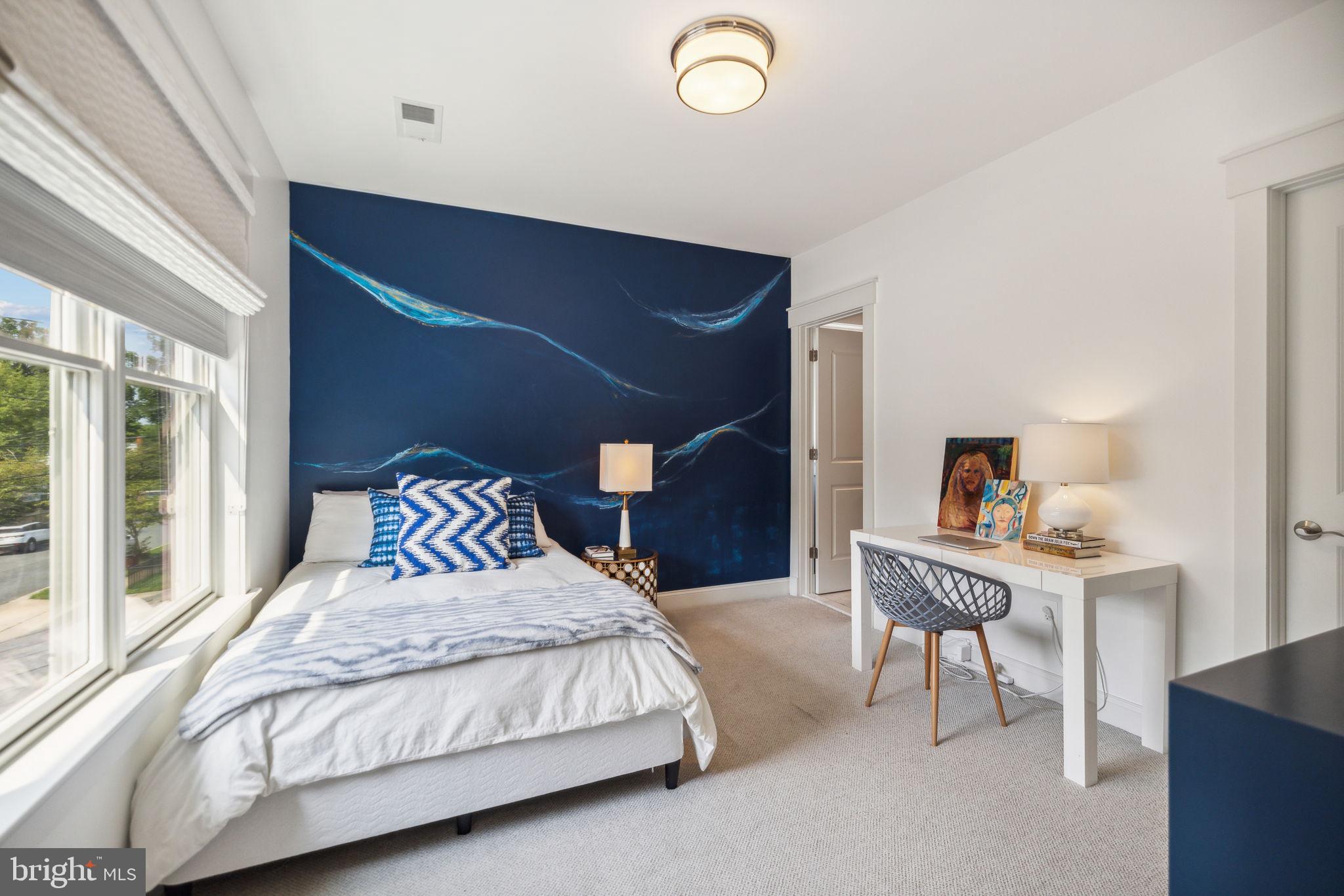 Real estate listing preview #20