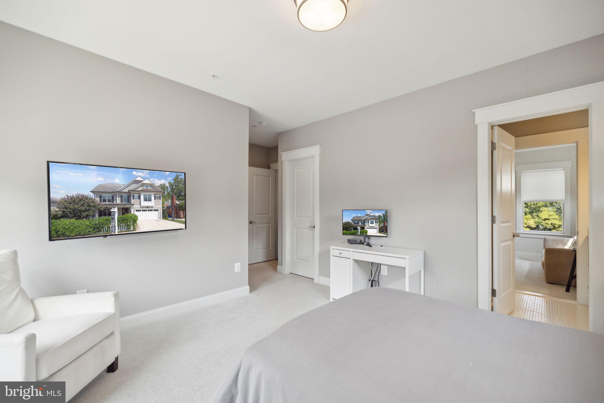 Real estate listing preview #23