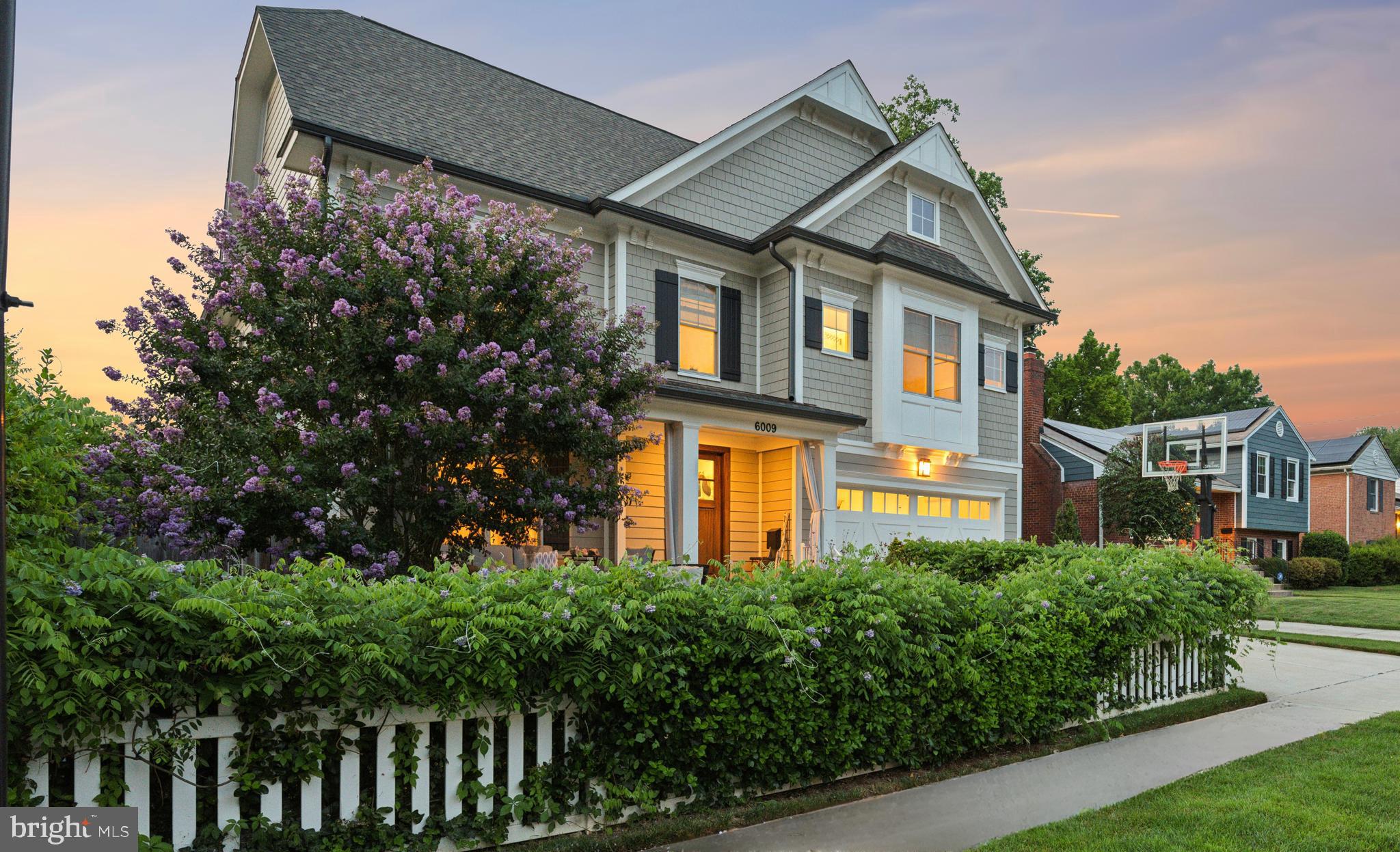 Real estate listing preview #1