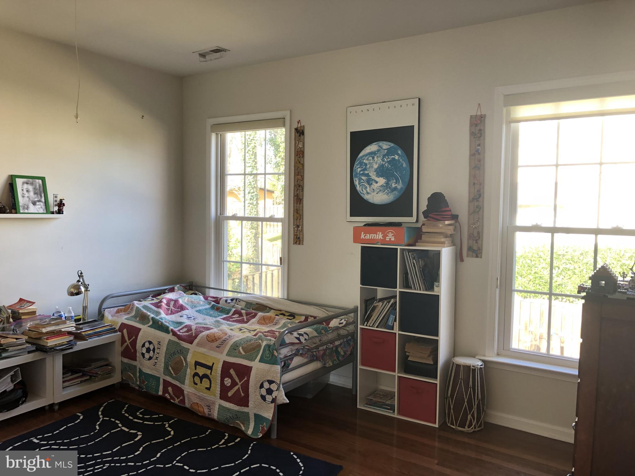 Real estate listing preview #32