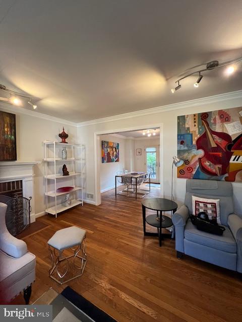 Real estate listing preview #10