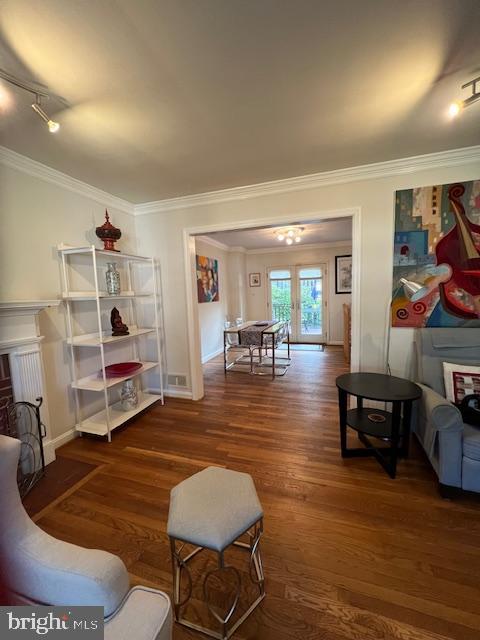 Real estate listing preview #11