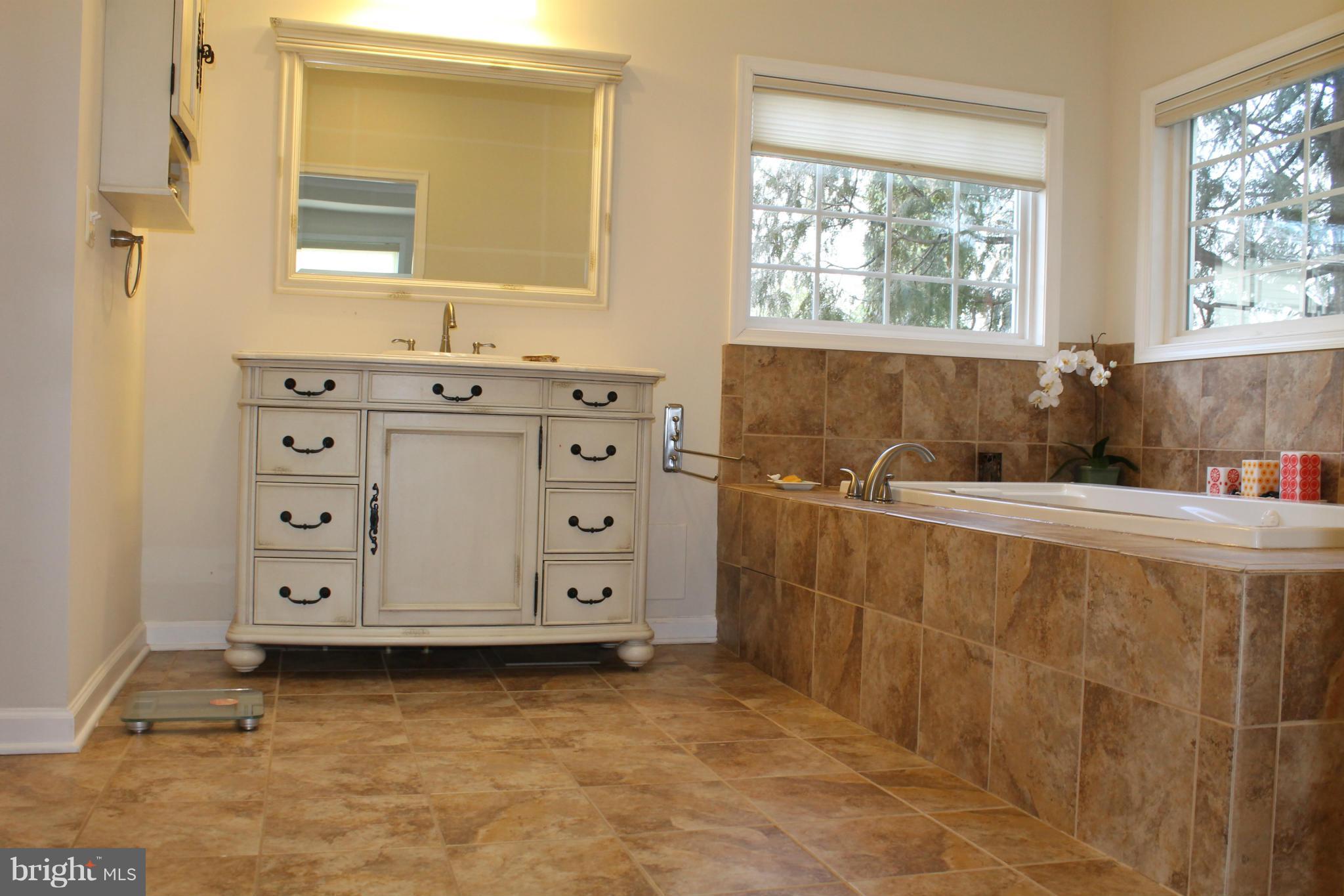 Real estate listing preview #29