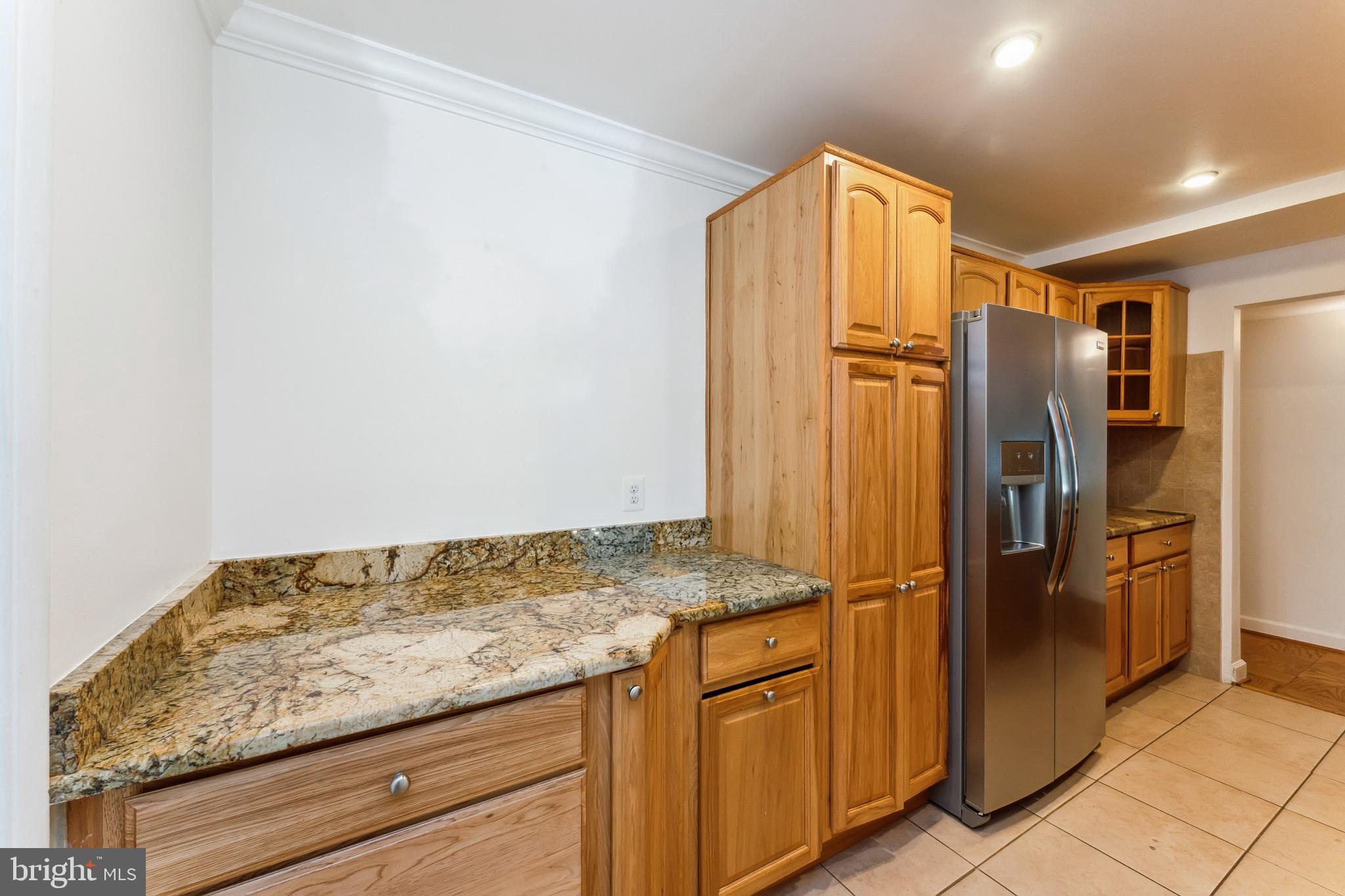 Real estate listing preview #14