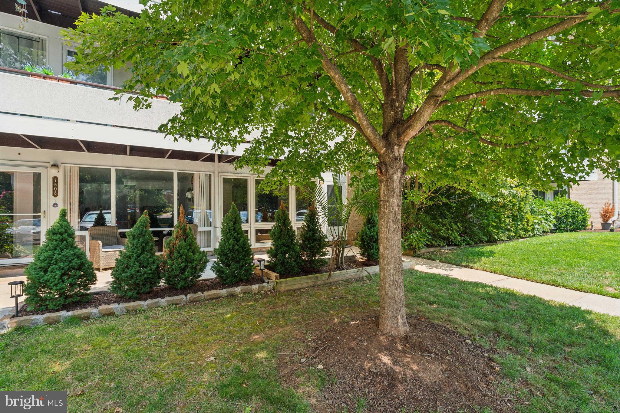 Real estate listing preview #3