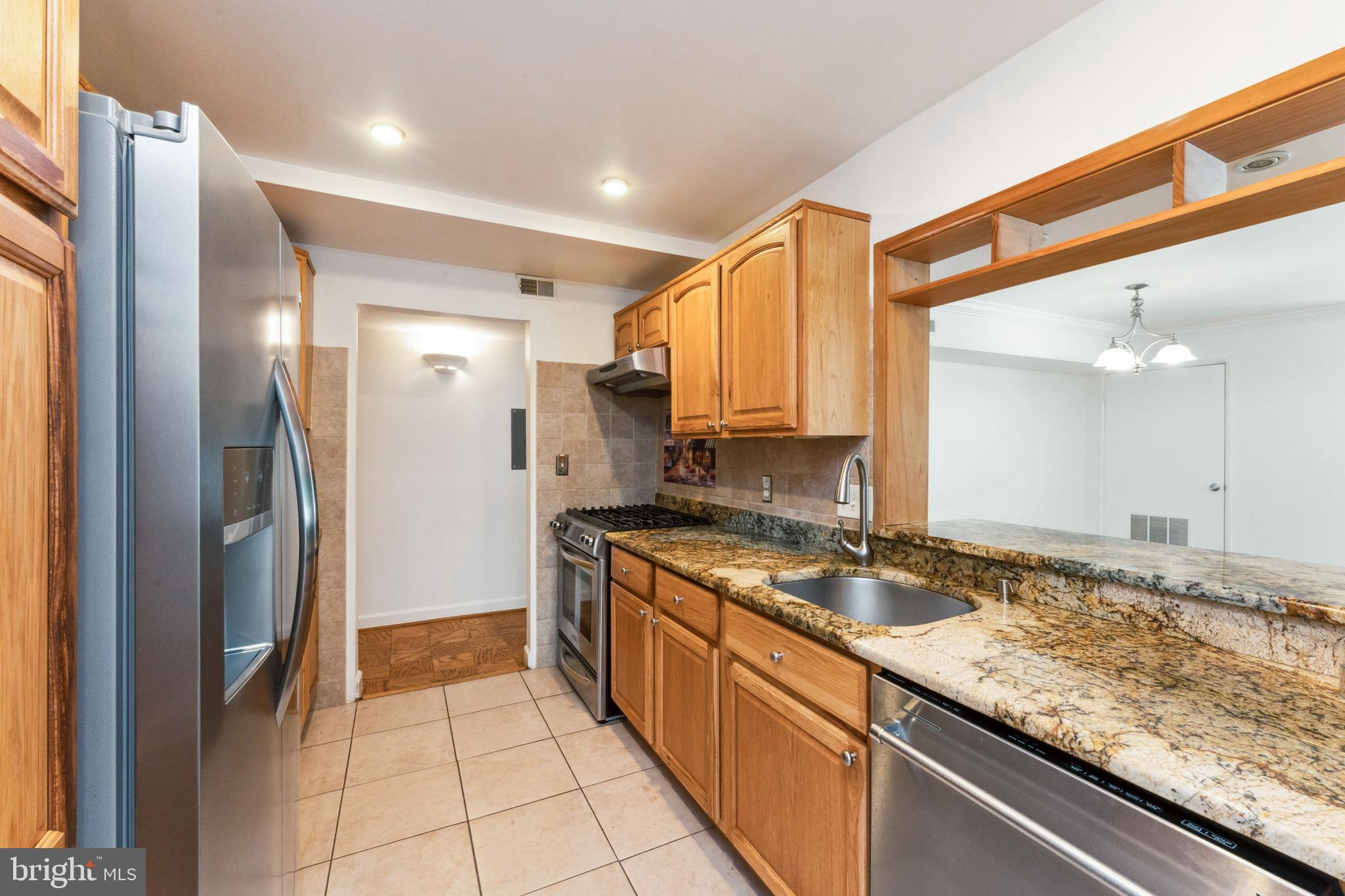 Real estate listing preview #11