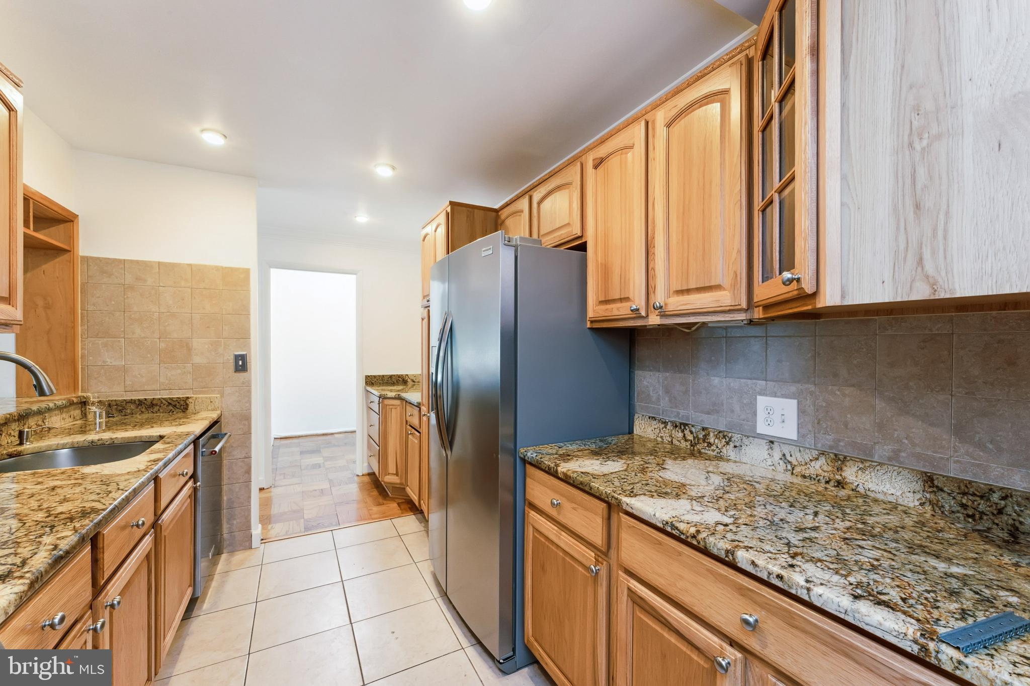 Real estate listing preview #12