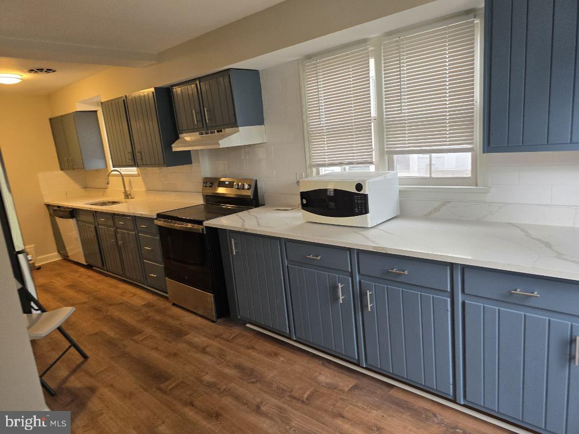 Real estate listing preview #8