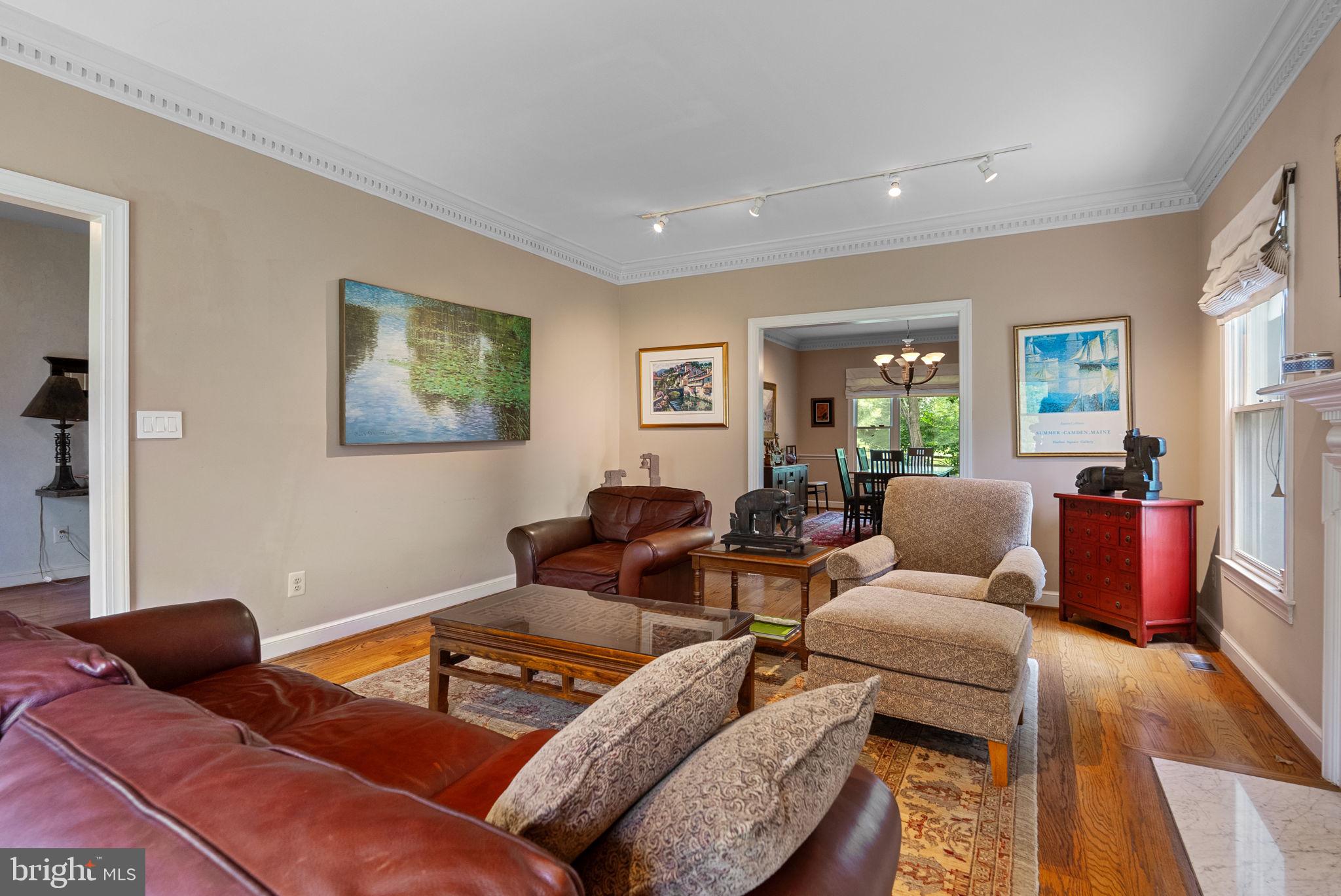 Real estate listing preview #10