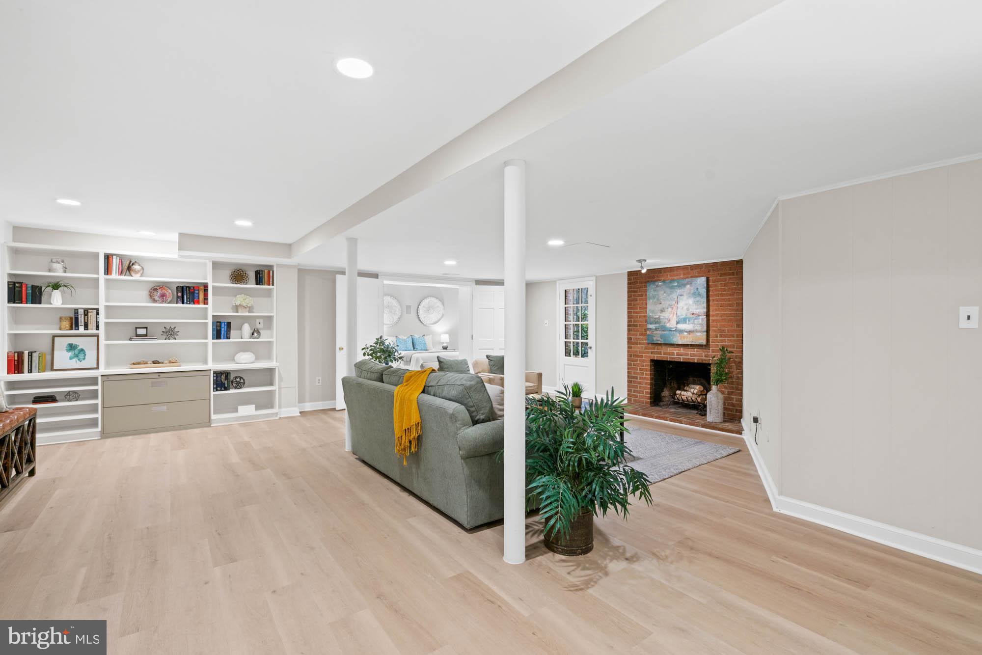 Real estate listing preview #60