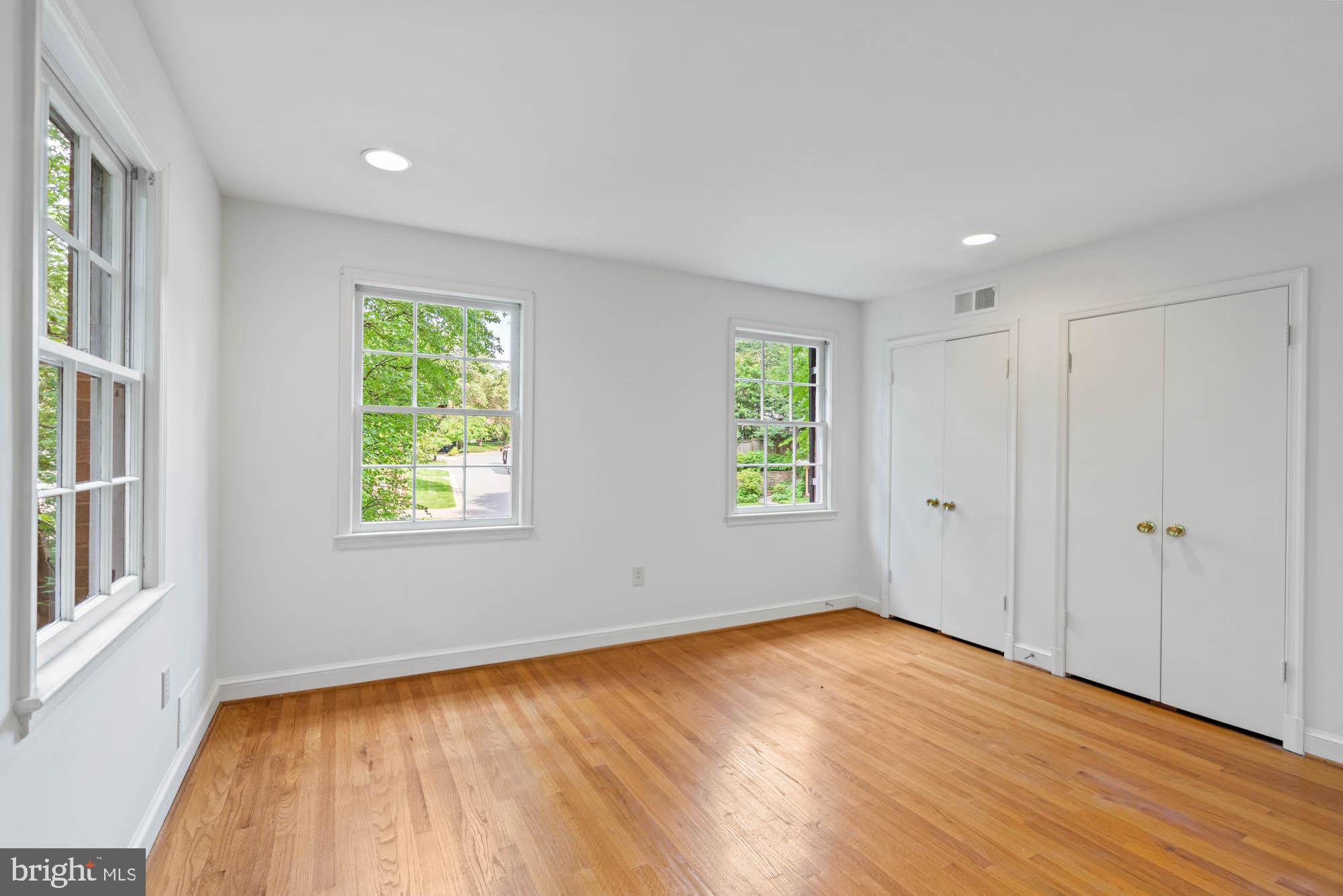 Real estate listing preview #53