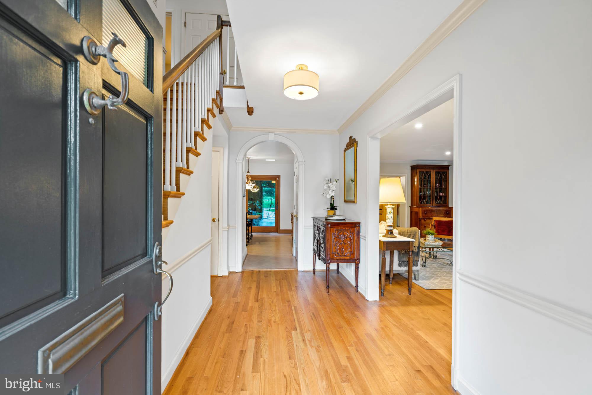 Real estate listing preview #4