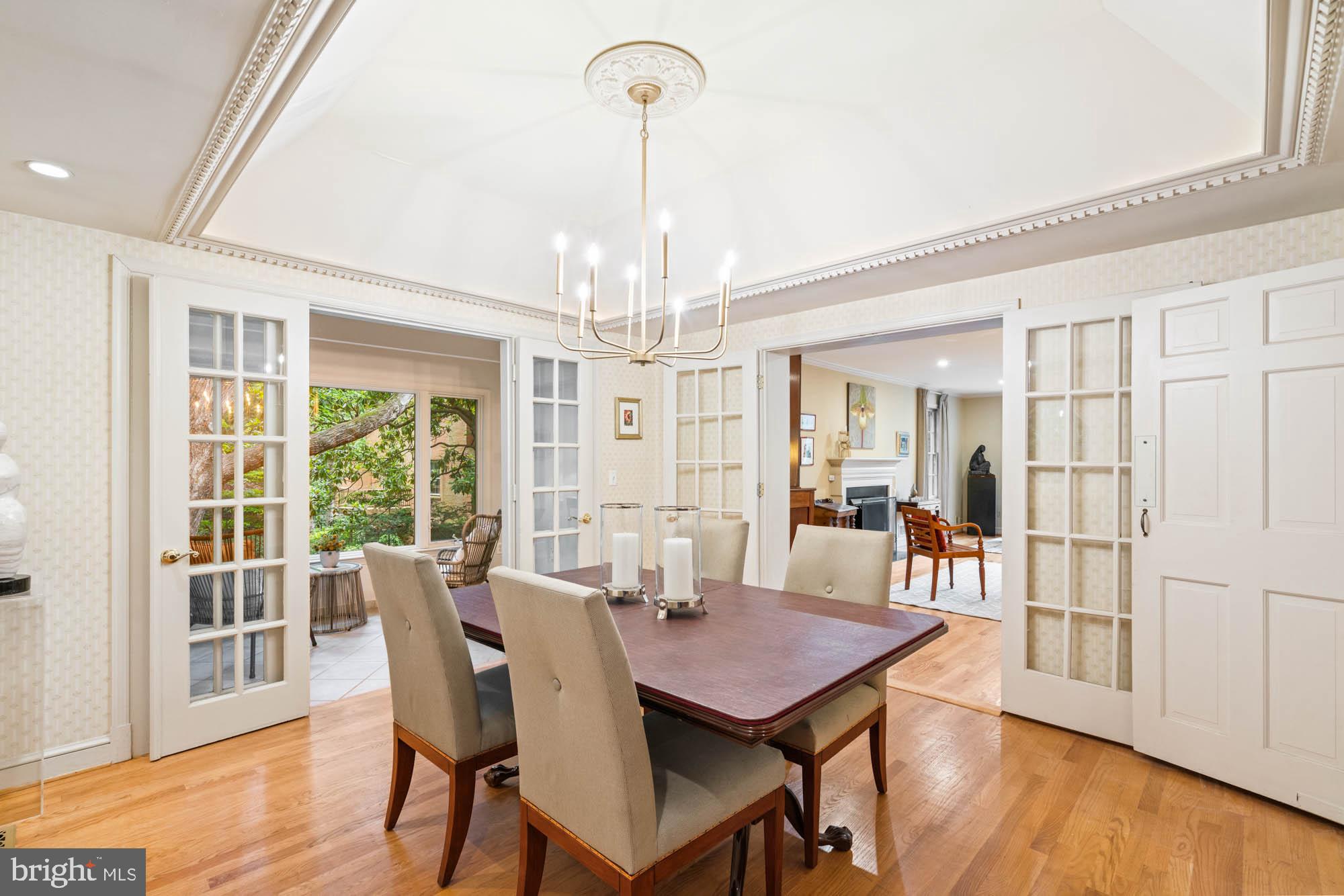 Real estate listing preview #16