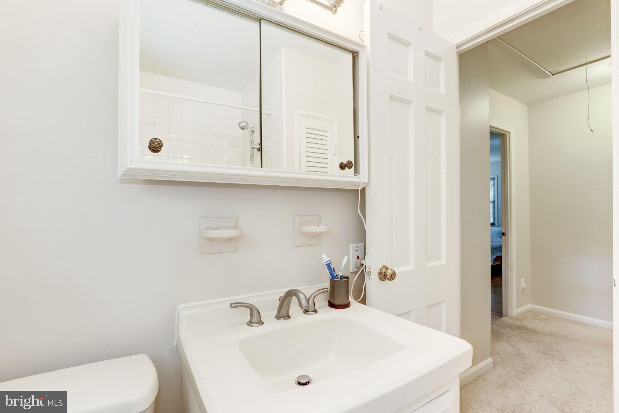 Real estate listing preview #28