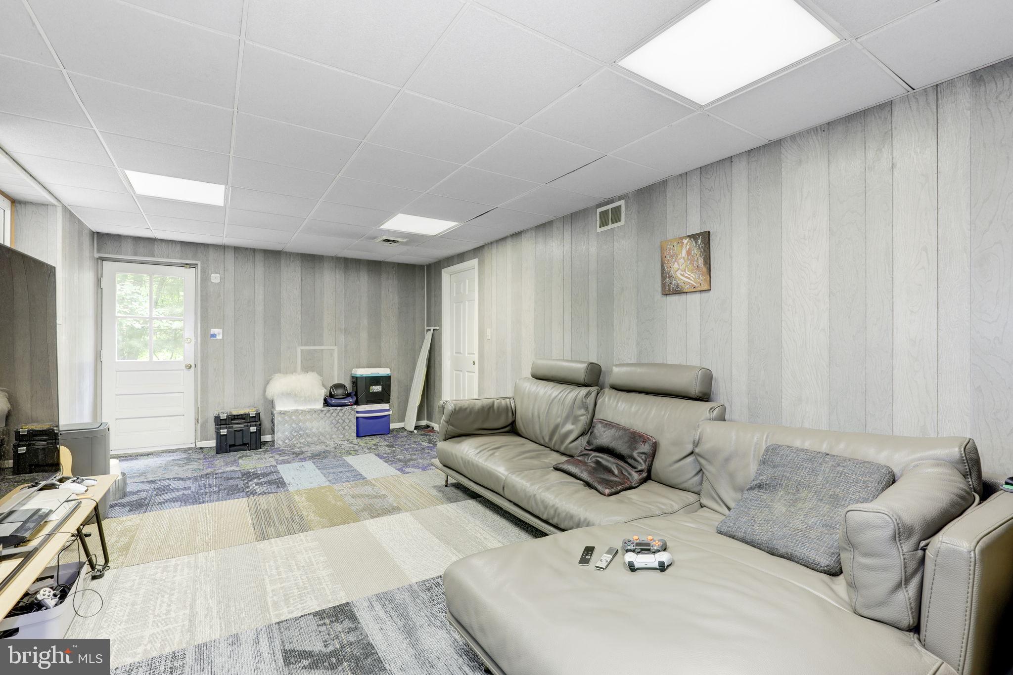 Real estate listing preview #30