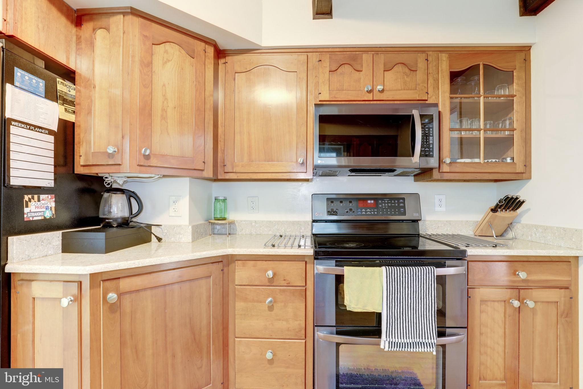 Real estate listing preview #13