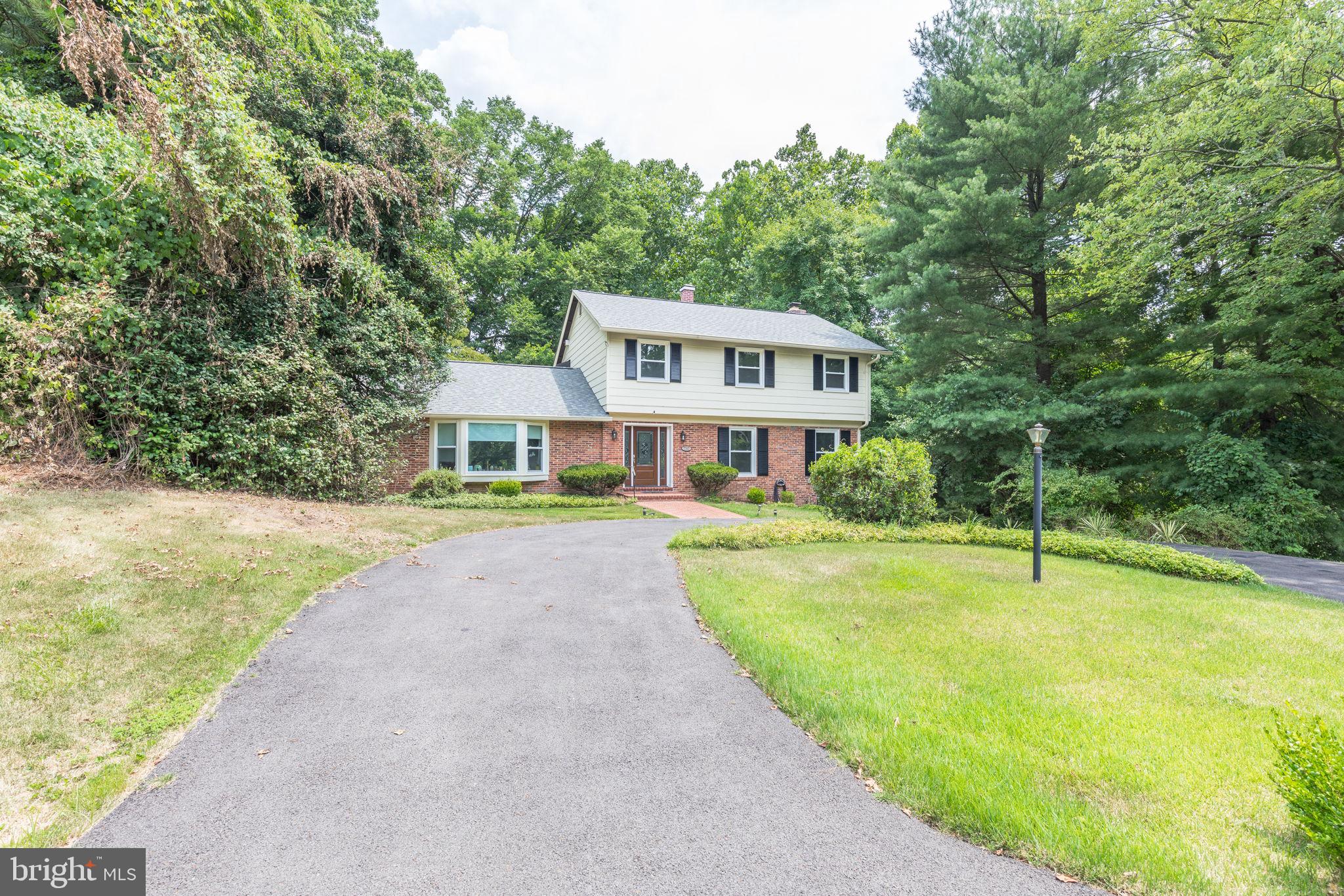 Real estate listing preview #3