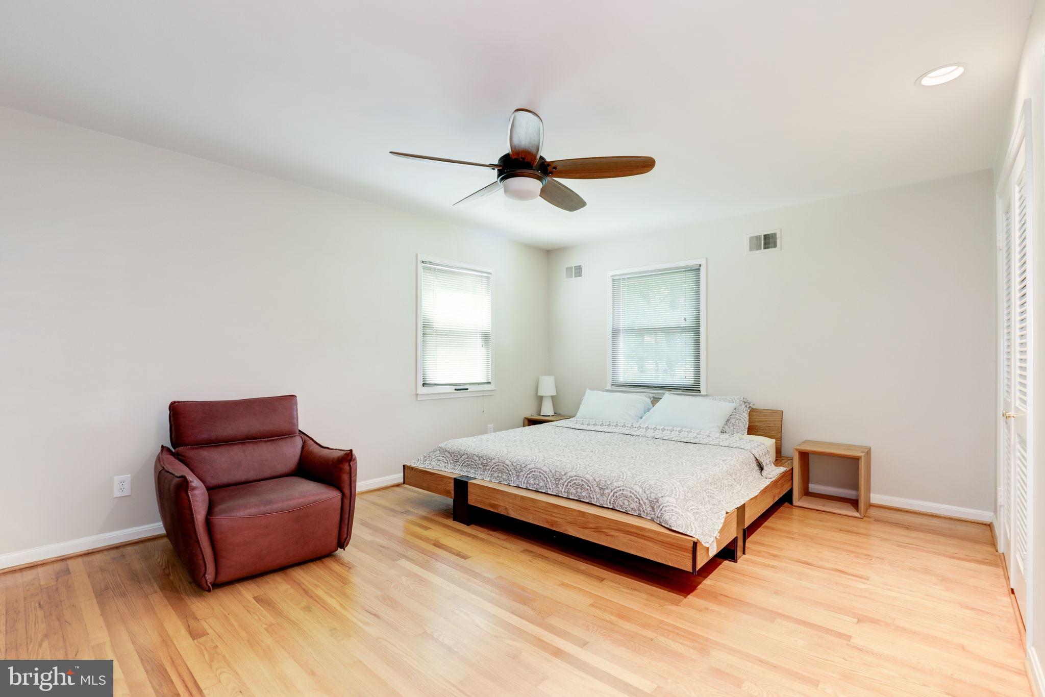 Real estate listing preview #22