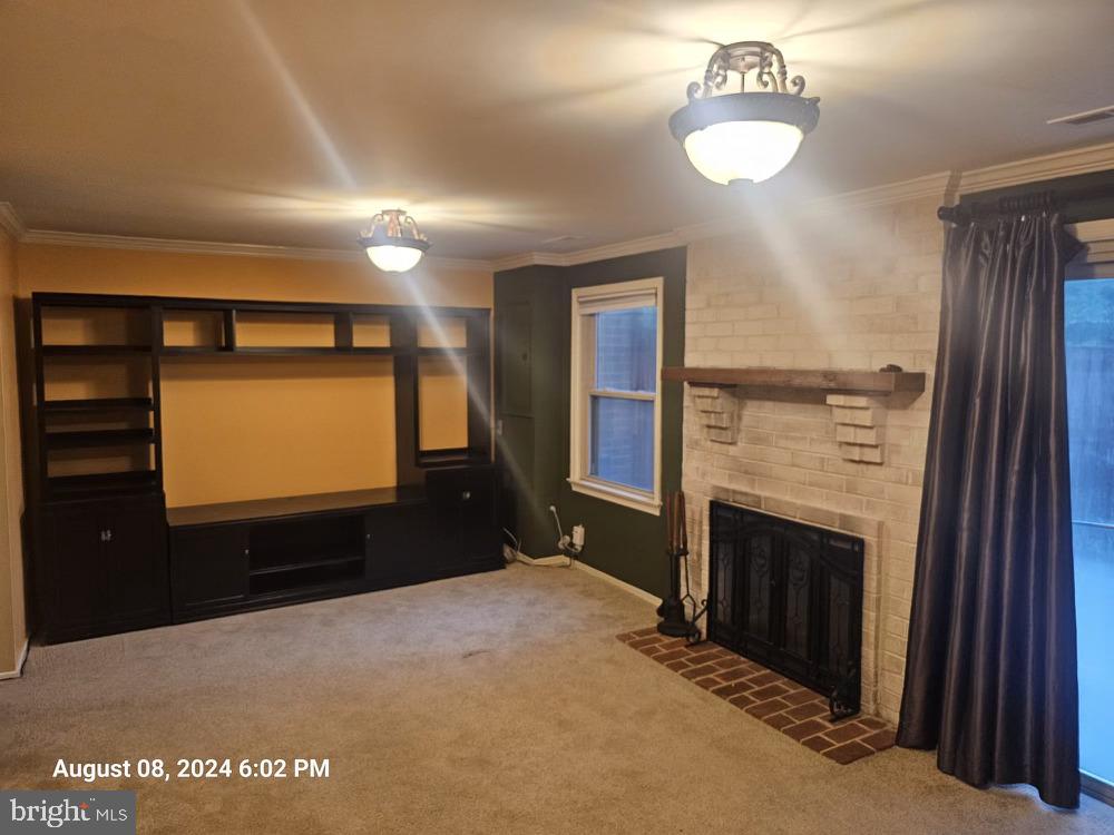 Real estate listing preview #16