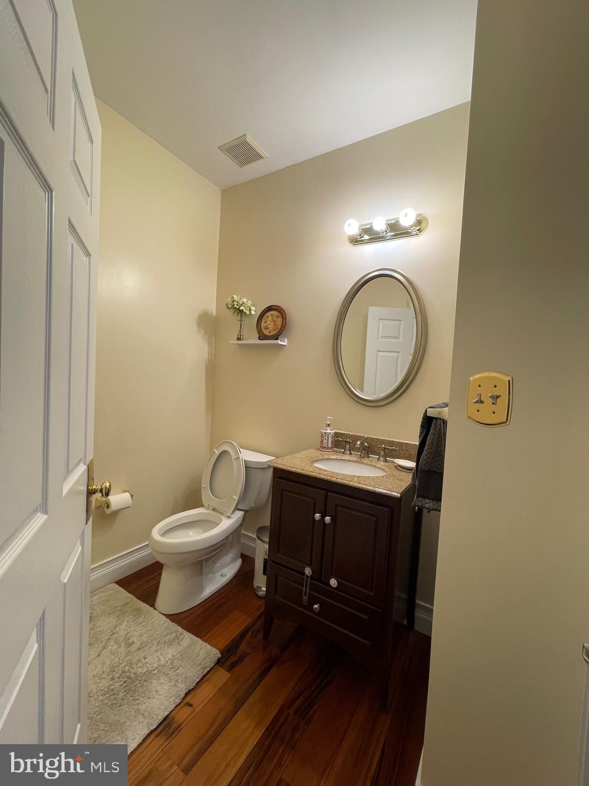 Real estate listing preview #54