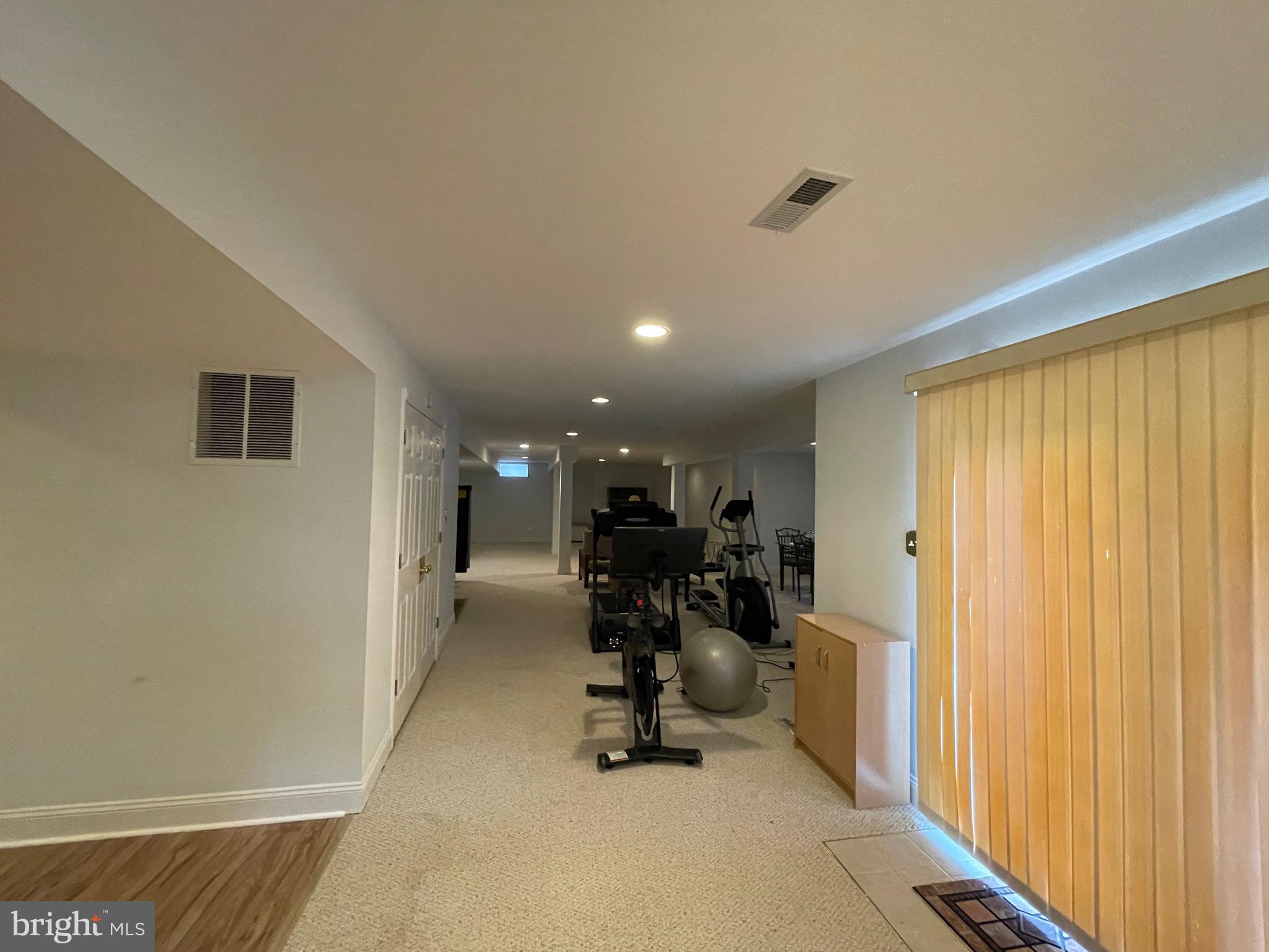 Real estate listing preview #96