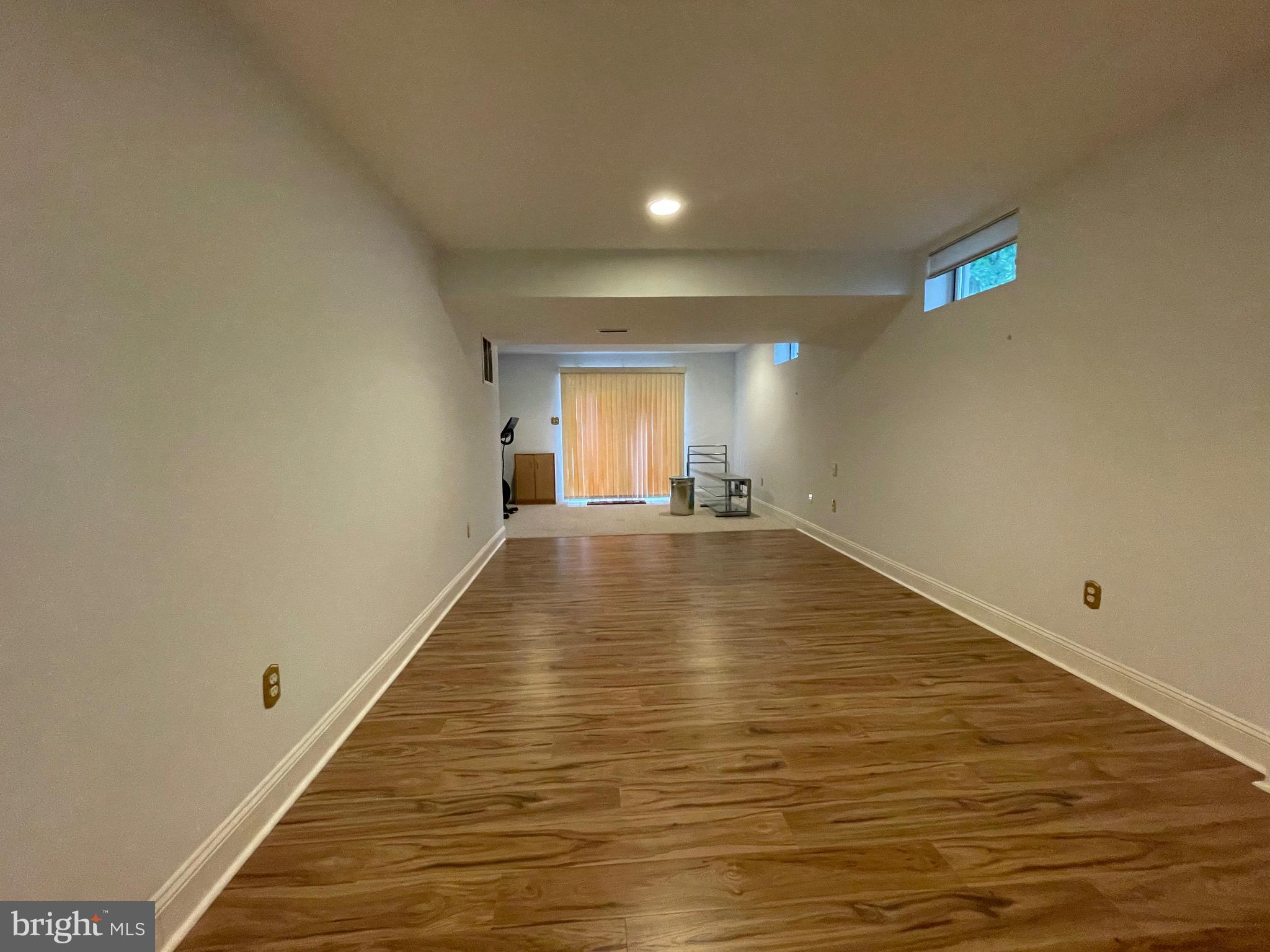 Real estate listing preview #98