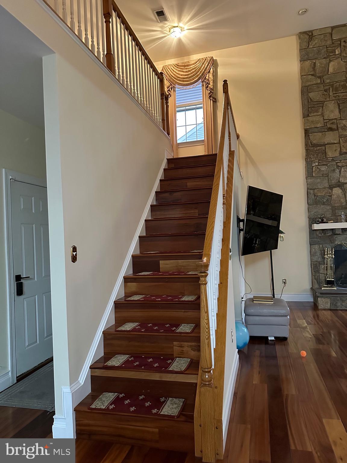 Real estate listing preview #15