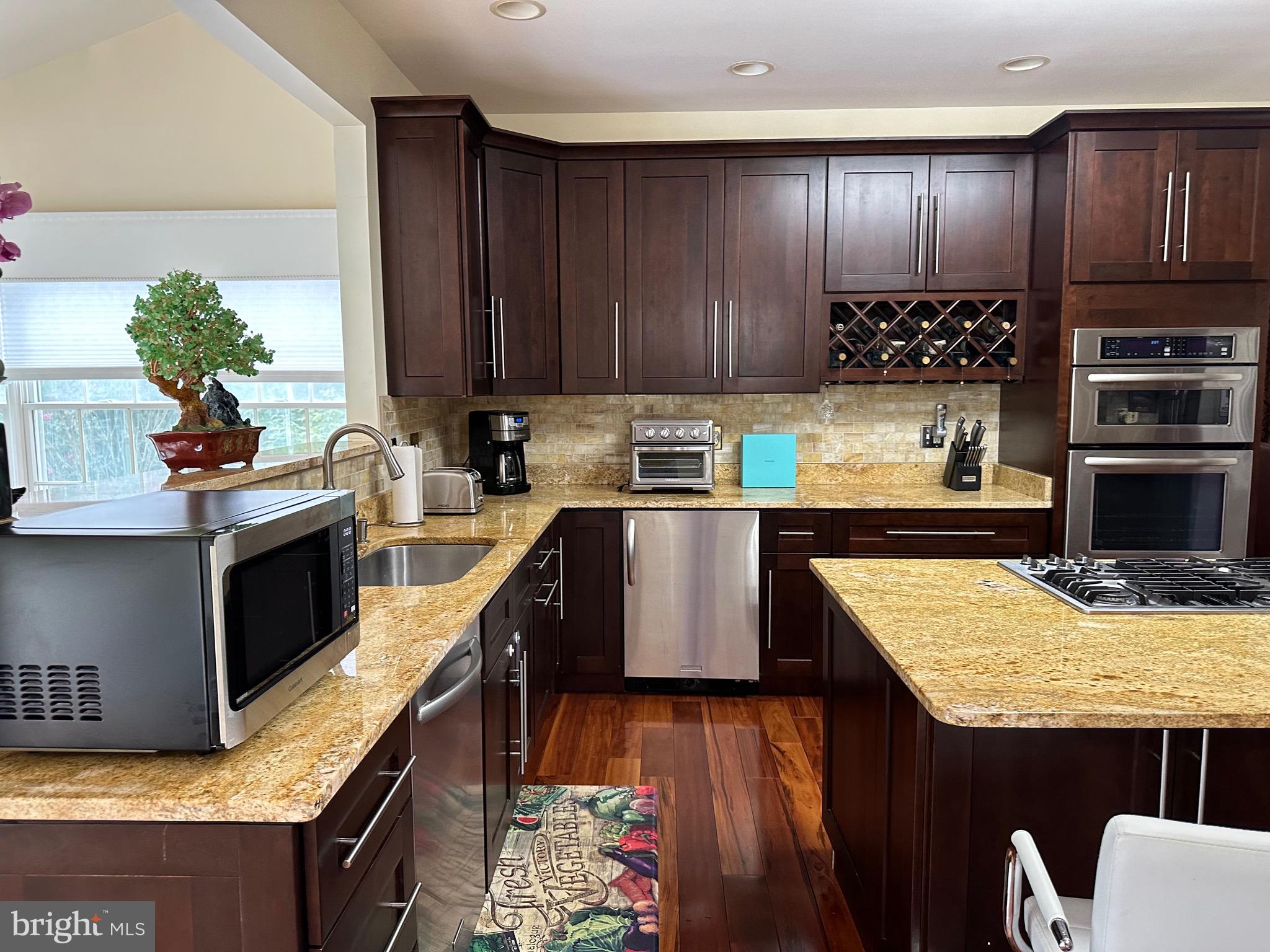 Real estate listing preview #26